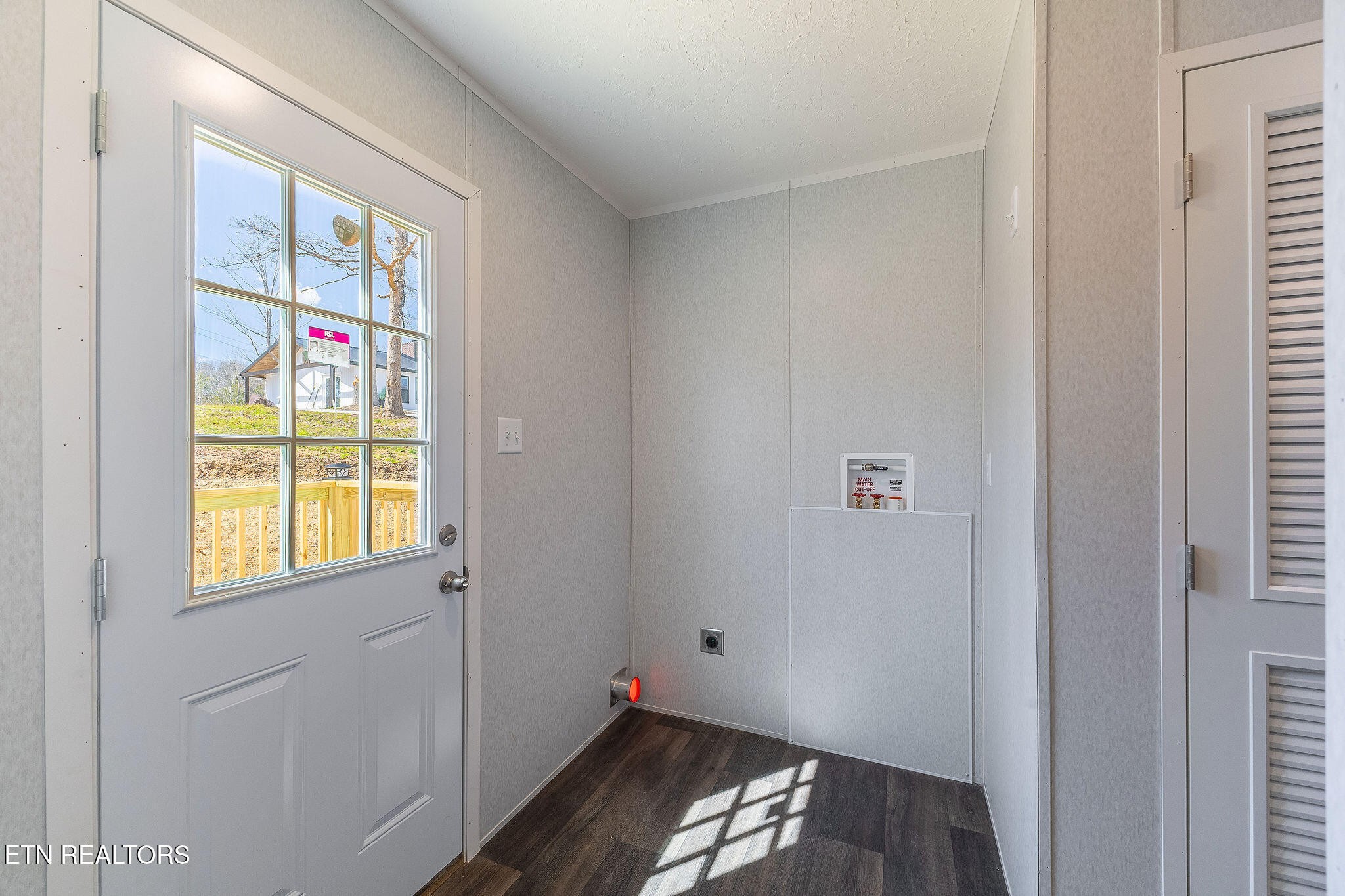 158 Leisure Lane Property Photo 26