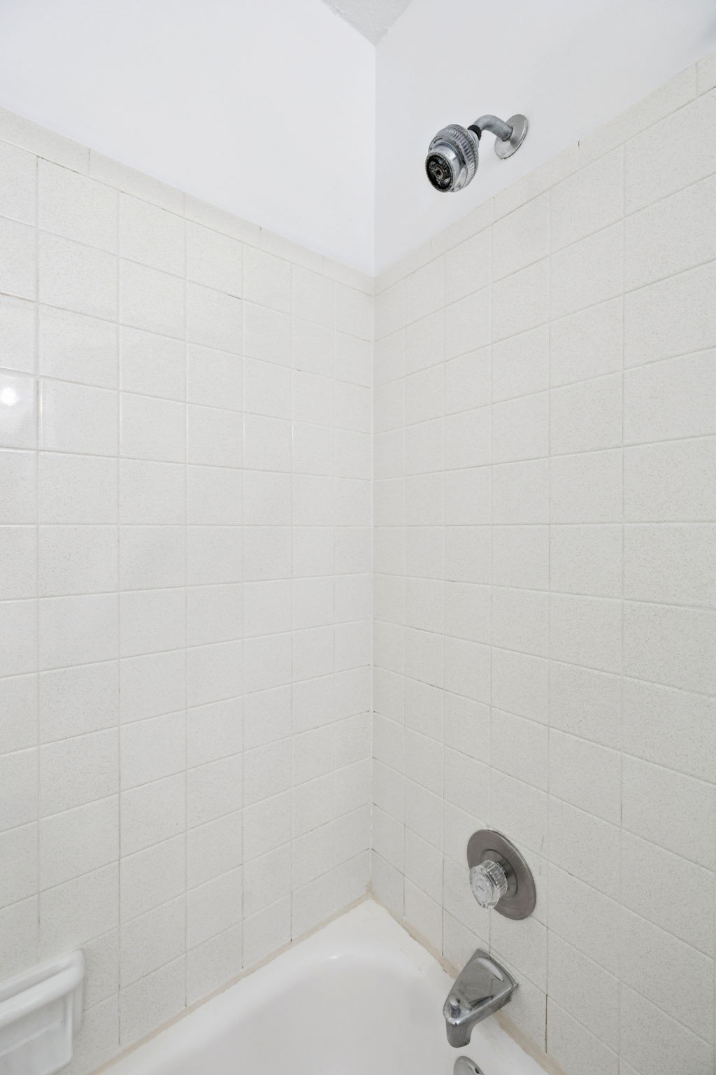 902 Granville Rd Property Photo 20