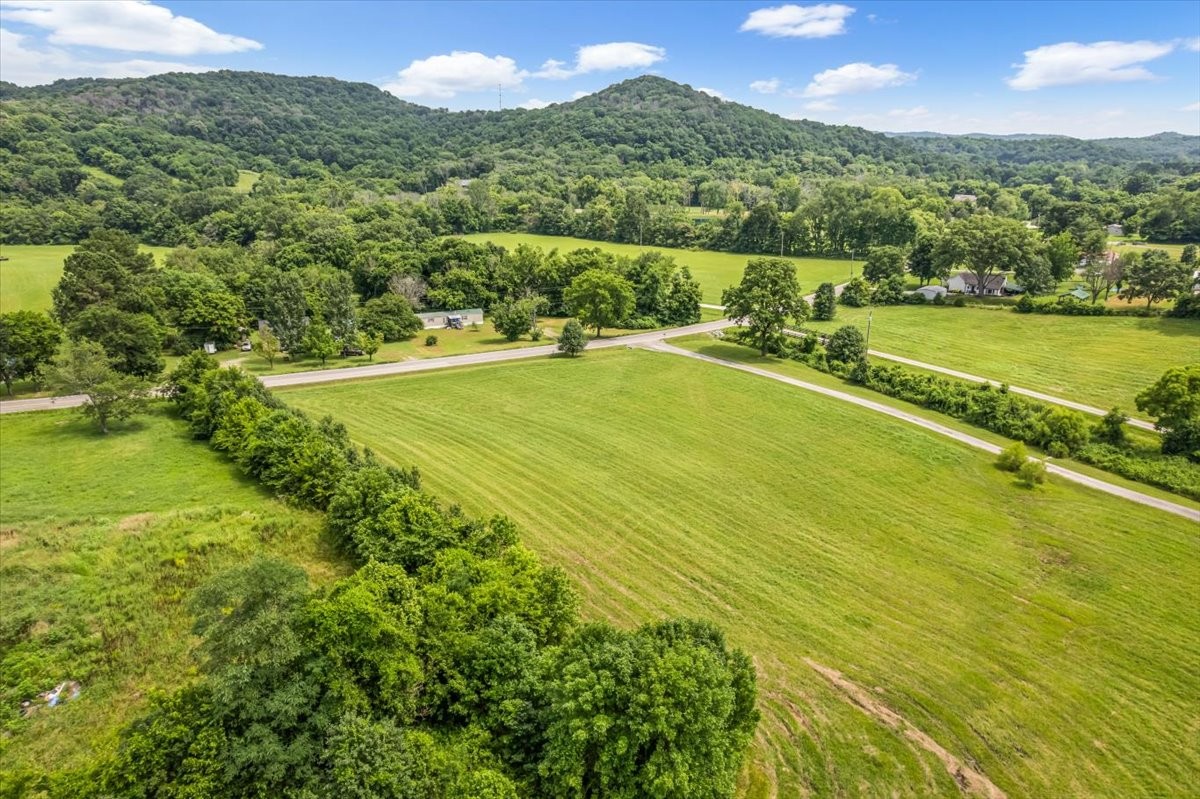 4364 Peytonsville Trinity Rd Property Photo 8