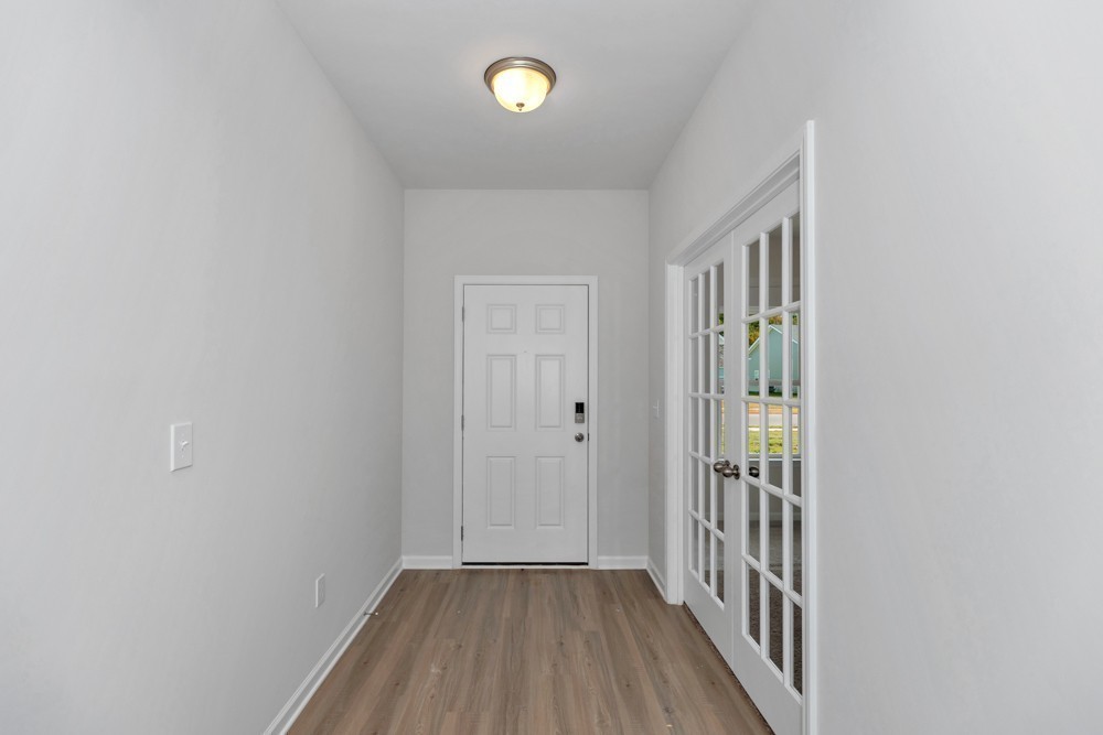 764 Chiswick Ct Property Photo 4