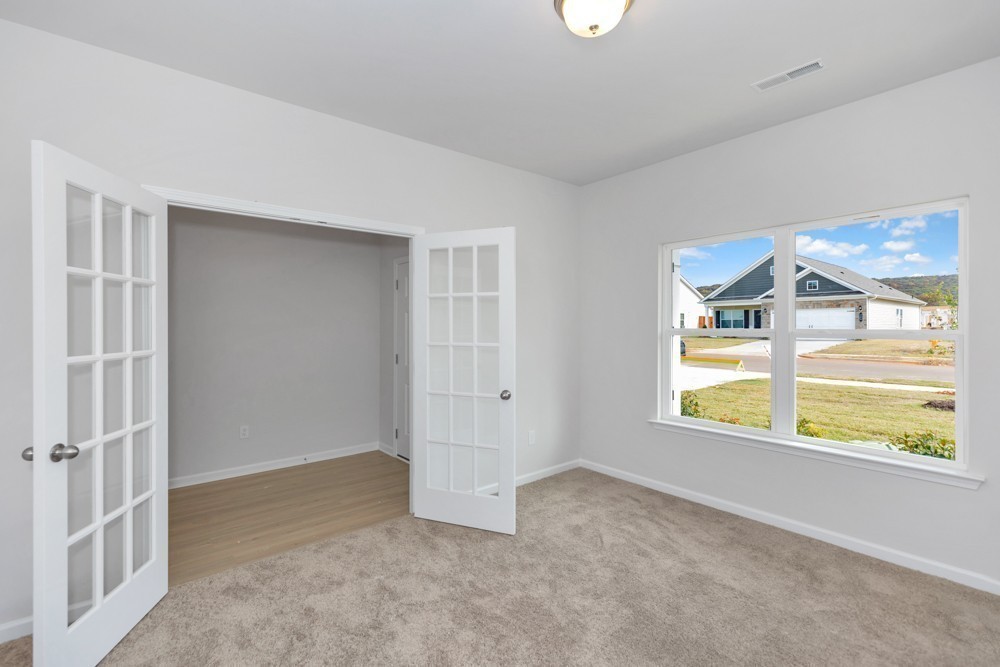 764 Chiswick Ct Property Photo 5