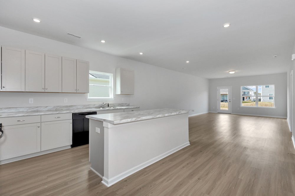764 Chiswick Ct Property Photo 6