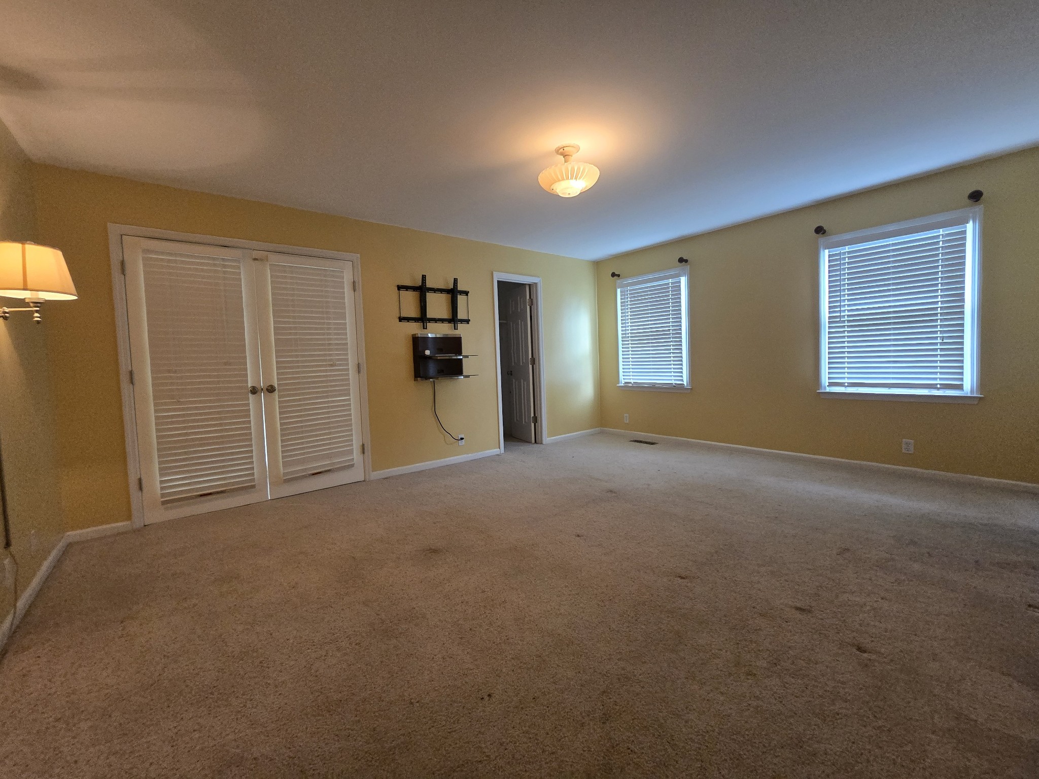 232 Pebble Glen Dr Property Photo 13