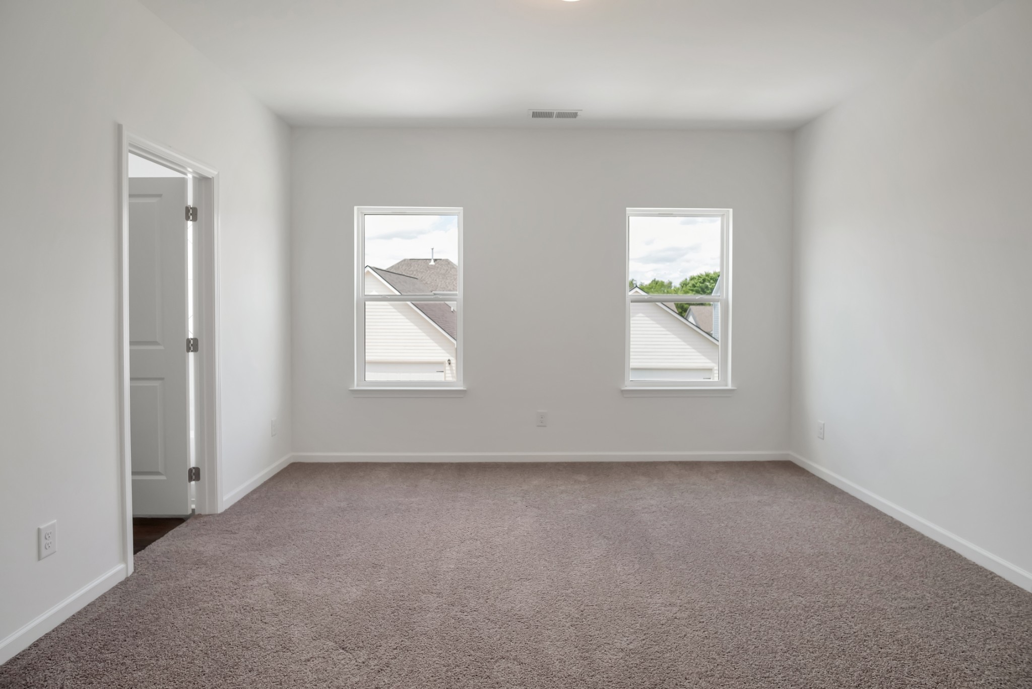 202 Gunnersbury Dr Property Photo 12