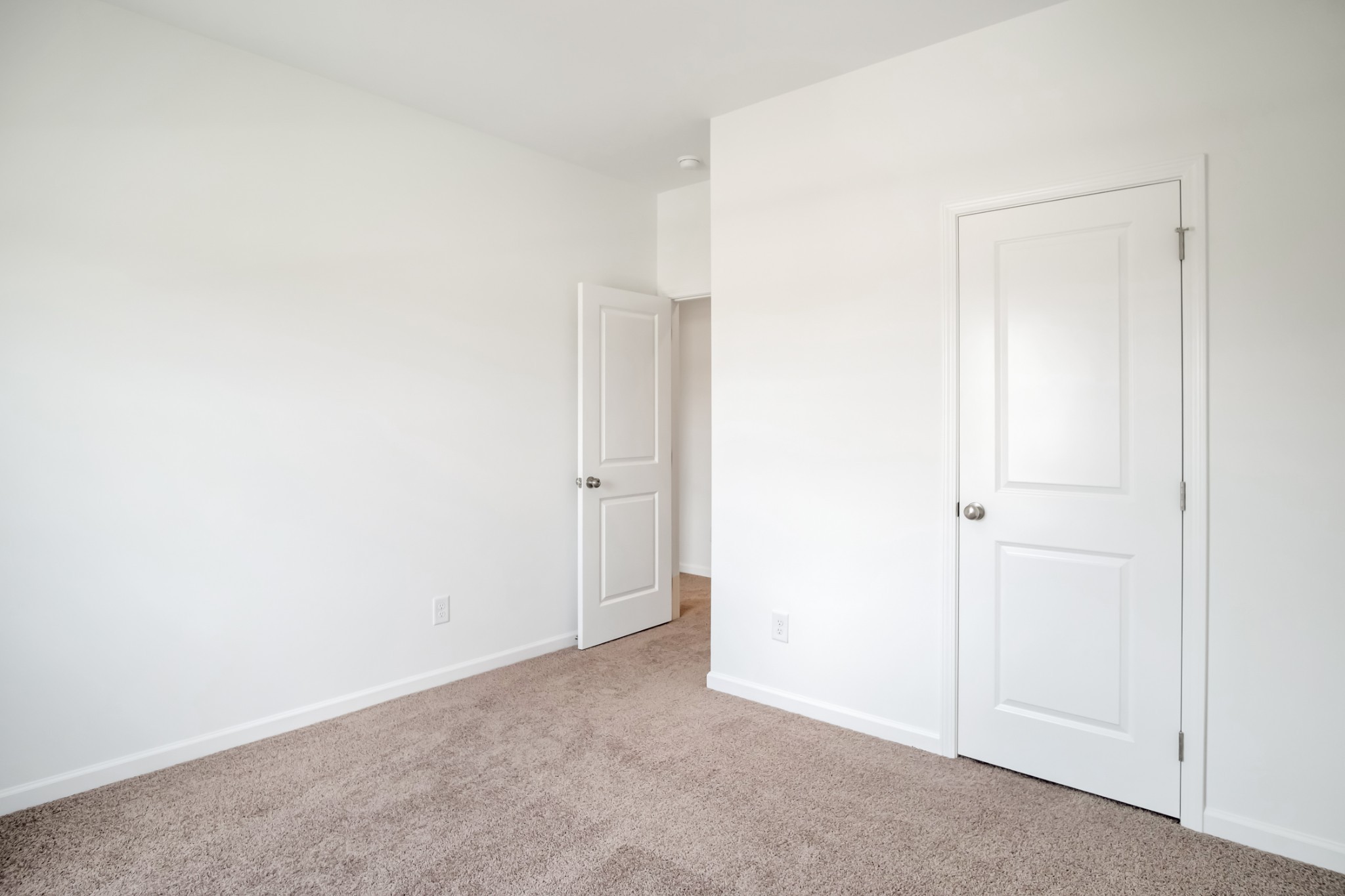 202 Gunnersbury Dr Property Photo 26