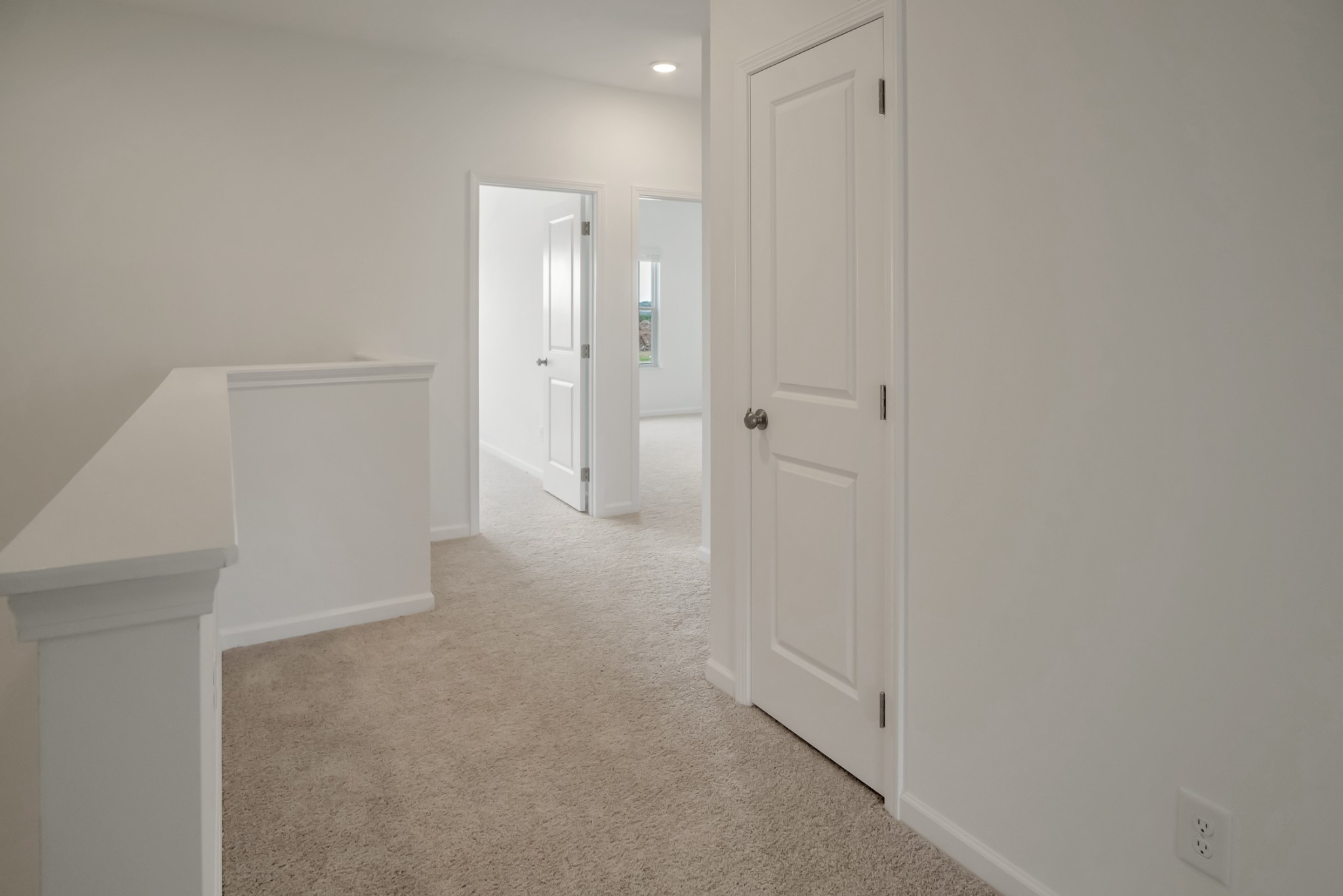 348 Canonbury Dr Property Photo 14