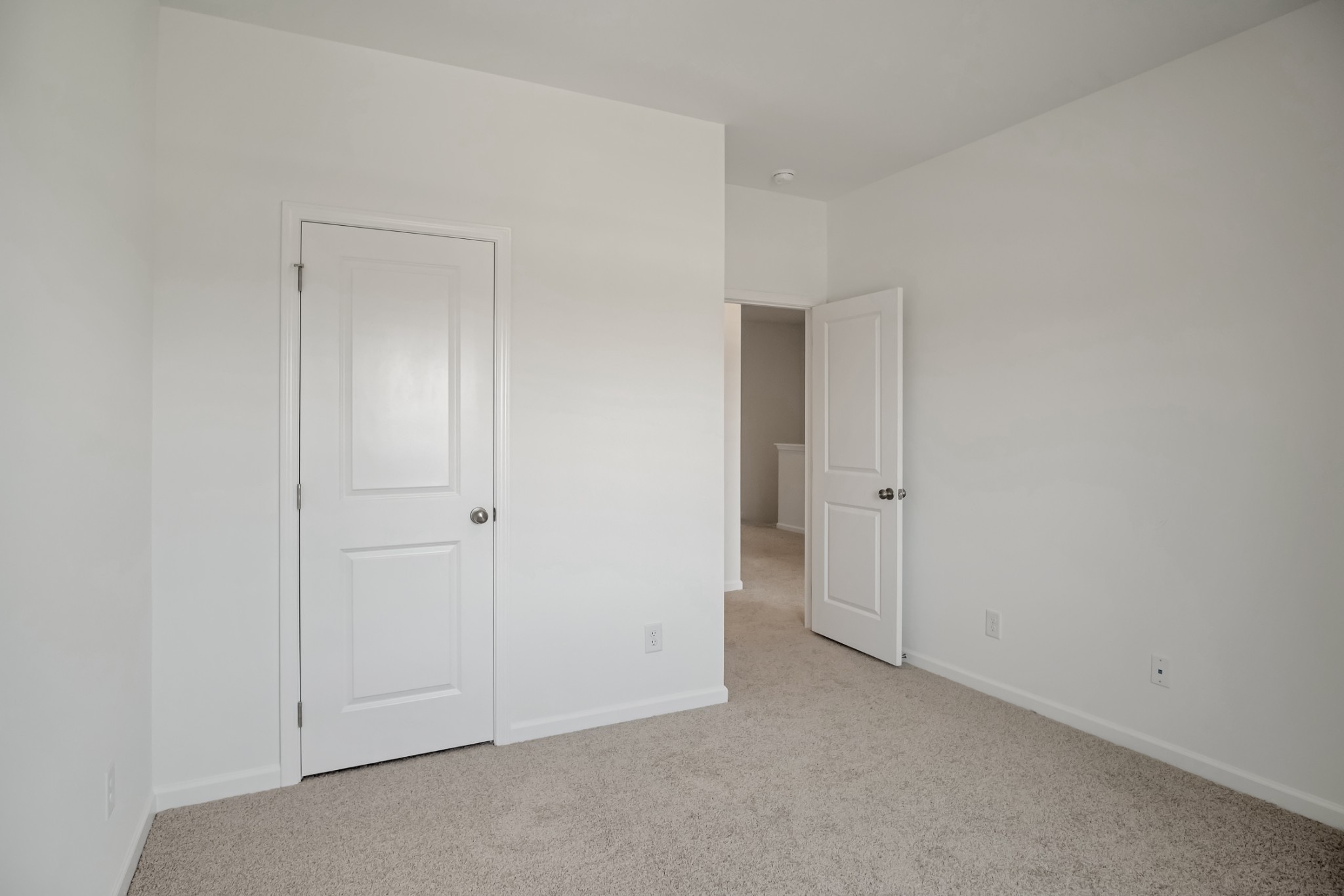 348 Canonbury Dr Property Photo 26