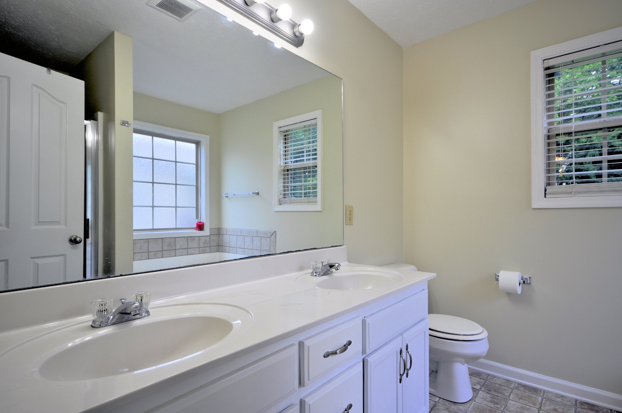 2549 Centerstone Cir Property Photo 21
