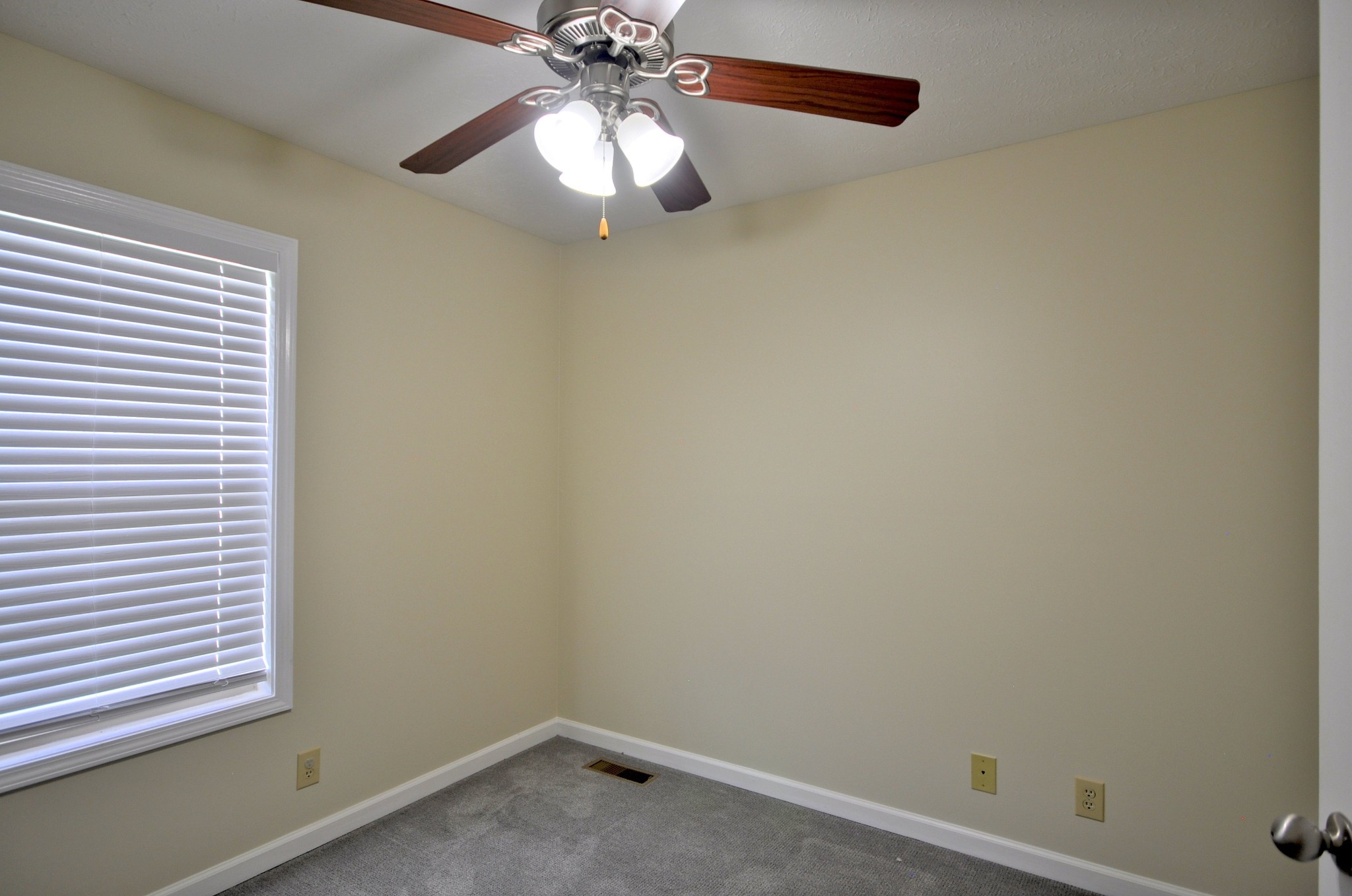 2549 Centerstone Cir Property Photo 33