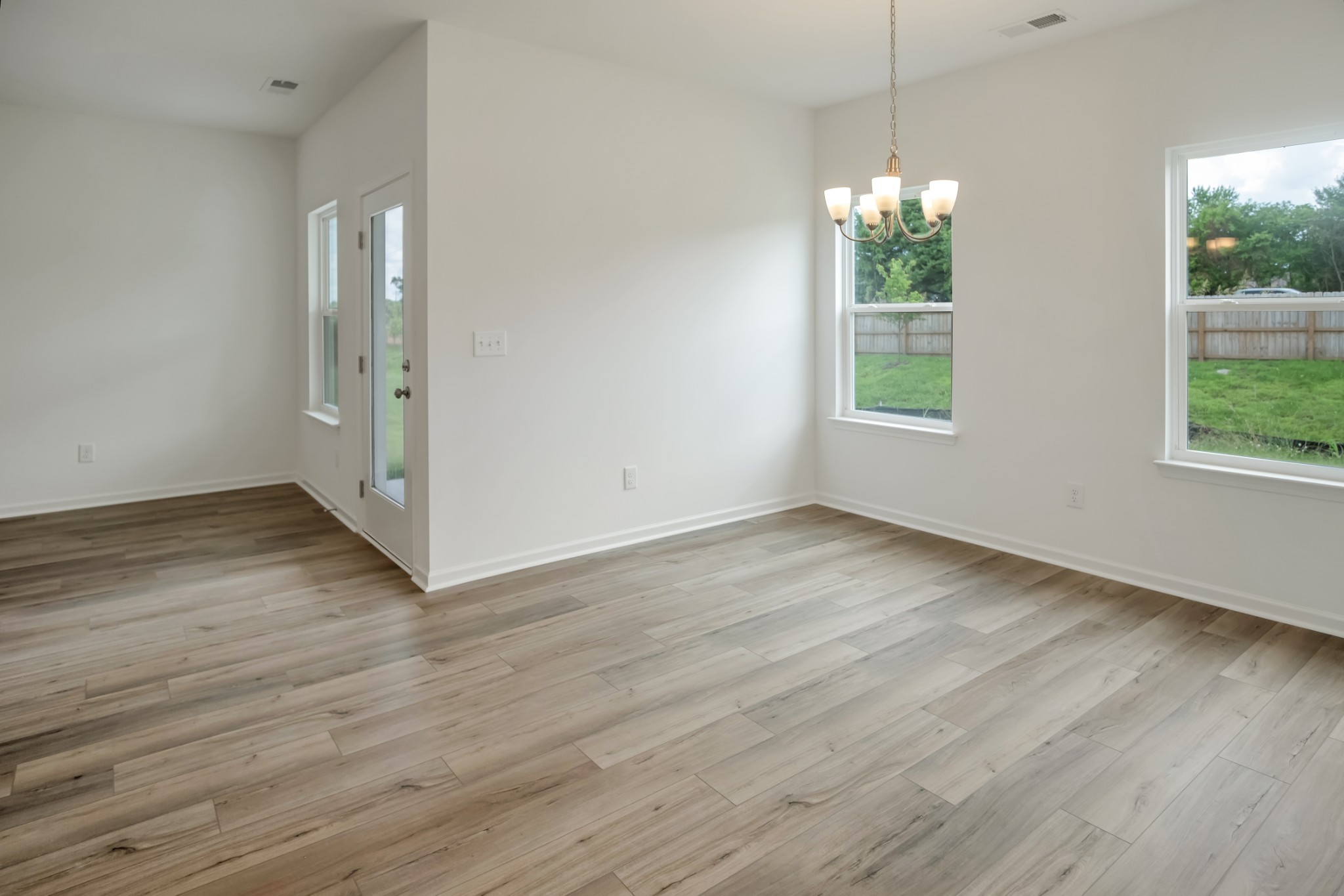 217 Summerlin Drive Property Photo 11