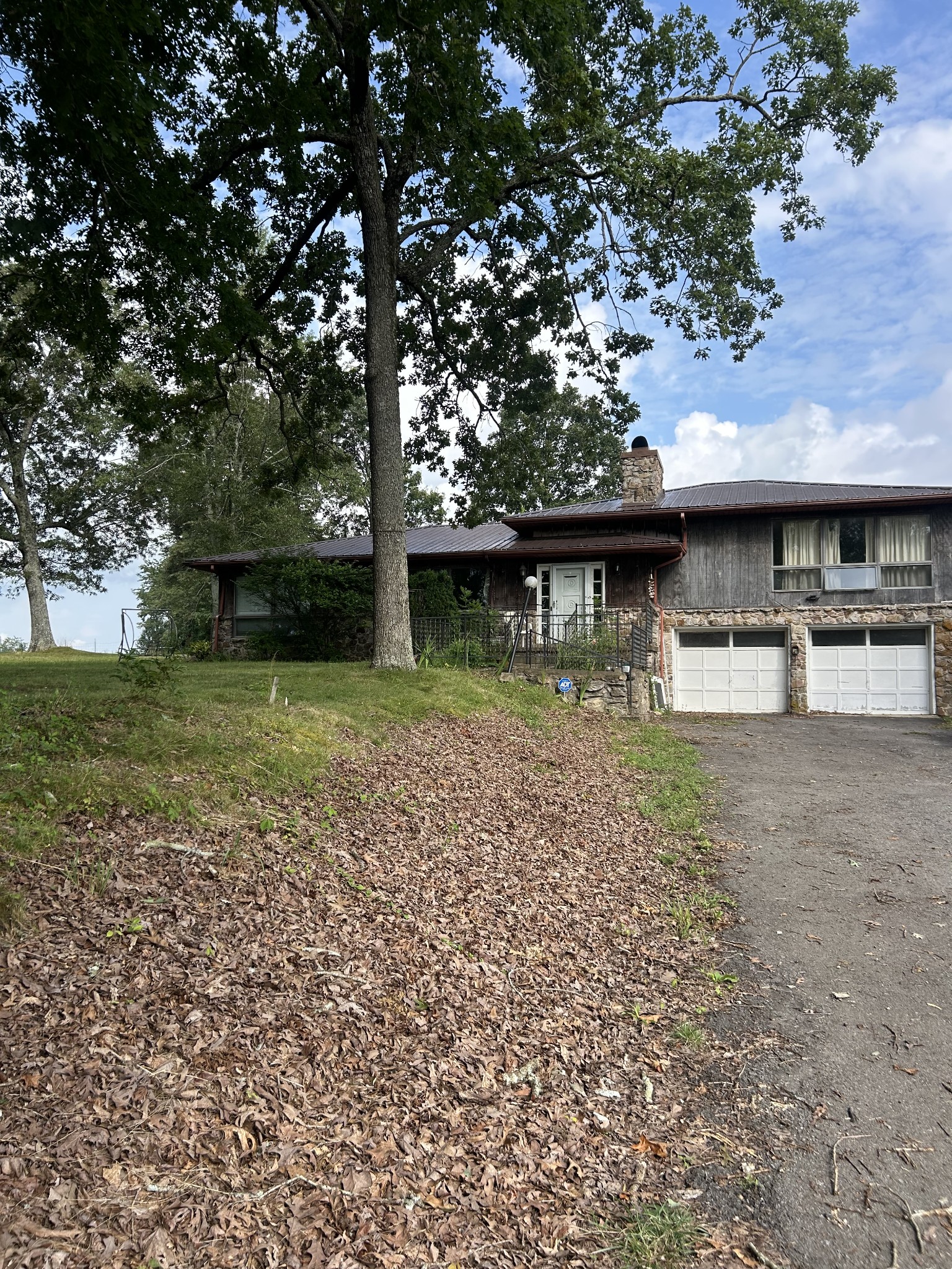 612 Old Florence Pulaski Rd Property Photo 2
