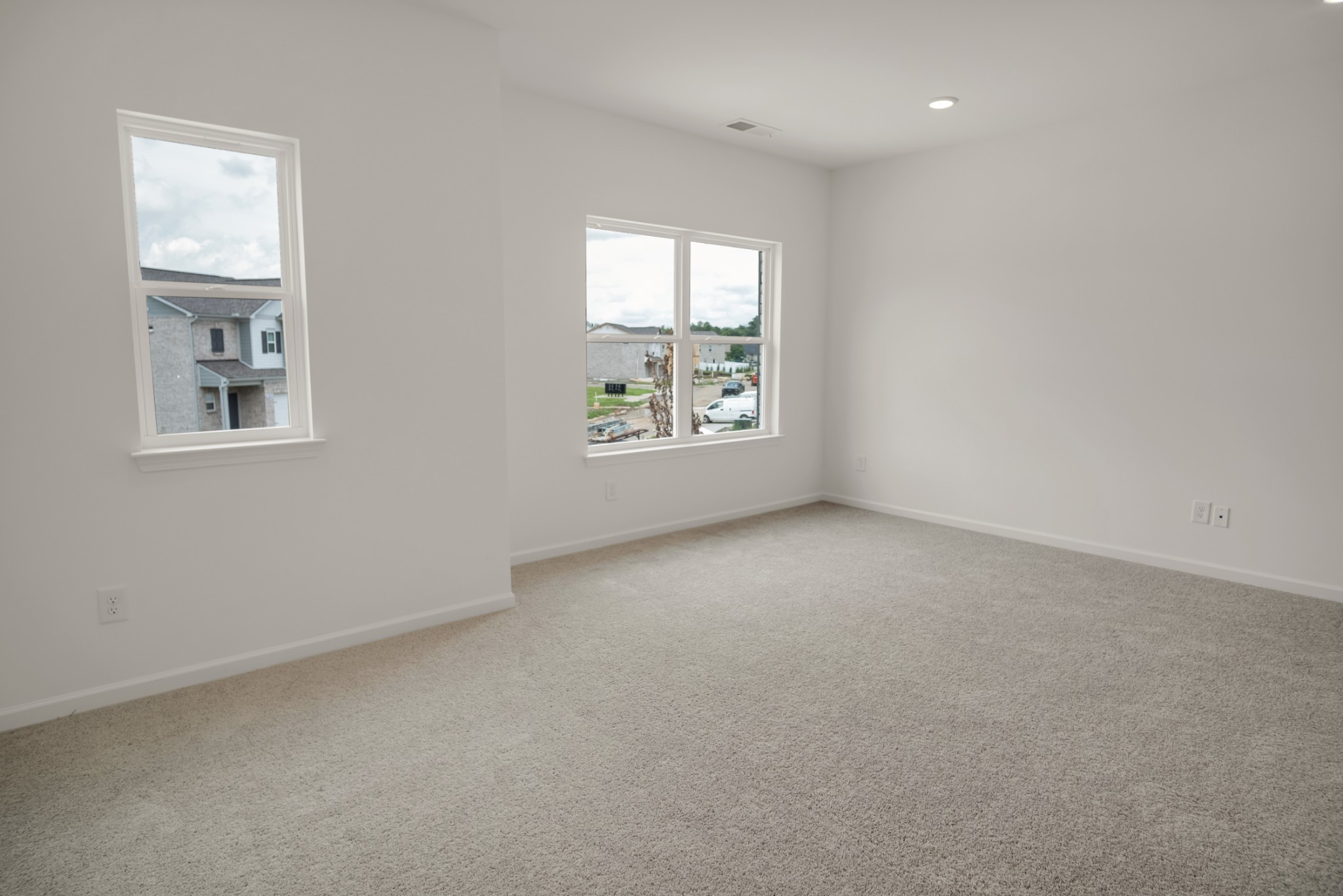 205 Summerlin Dr Property Photo 23