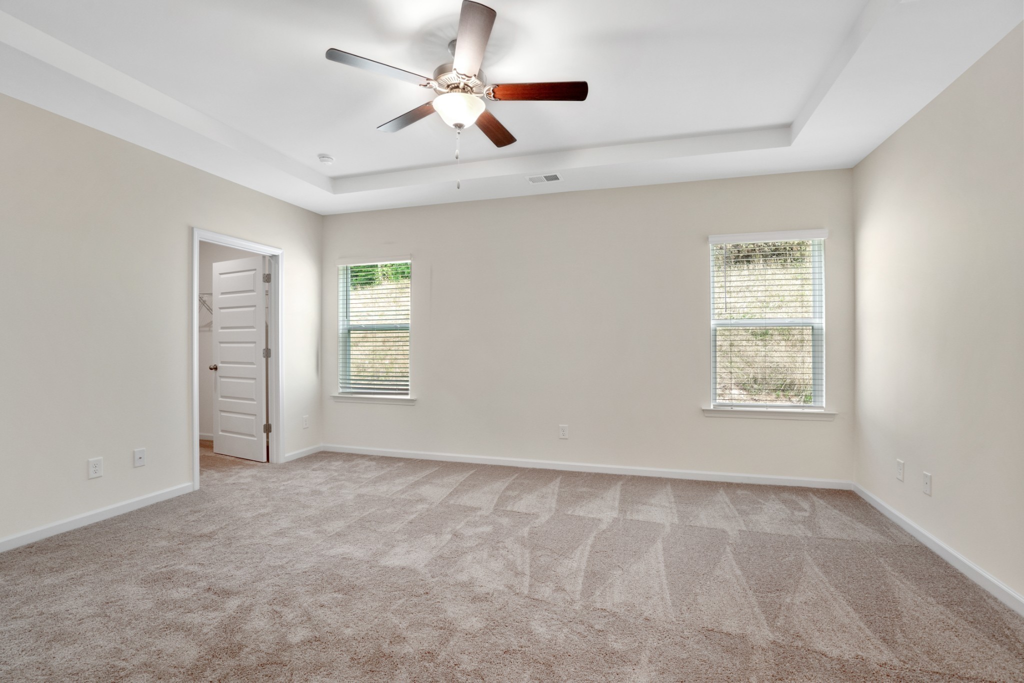 197 Summerlin Drive Property Photo 12