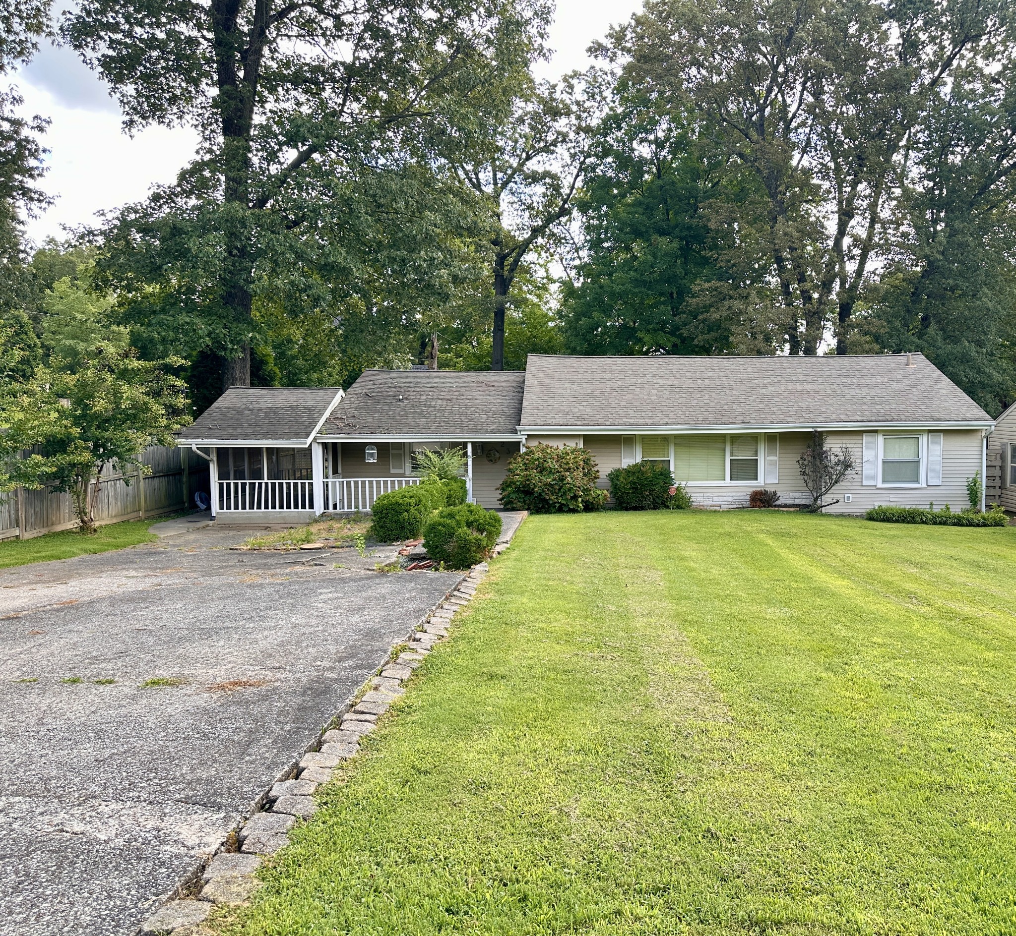 234 Ridgewood Ave