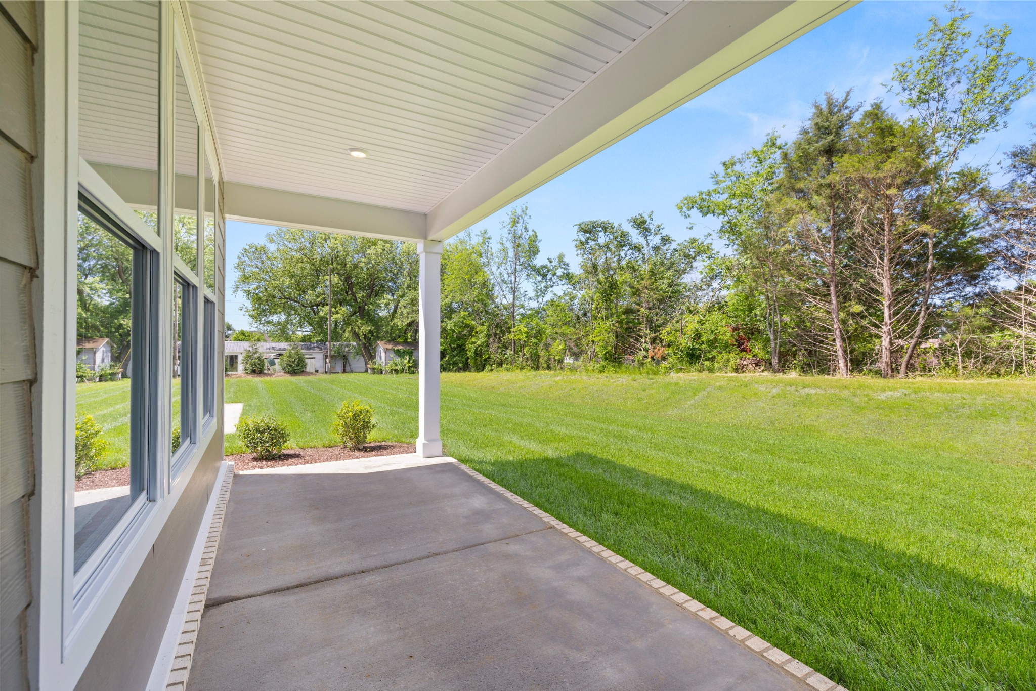 1110 Essem Drive Property Photo 15