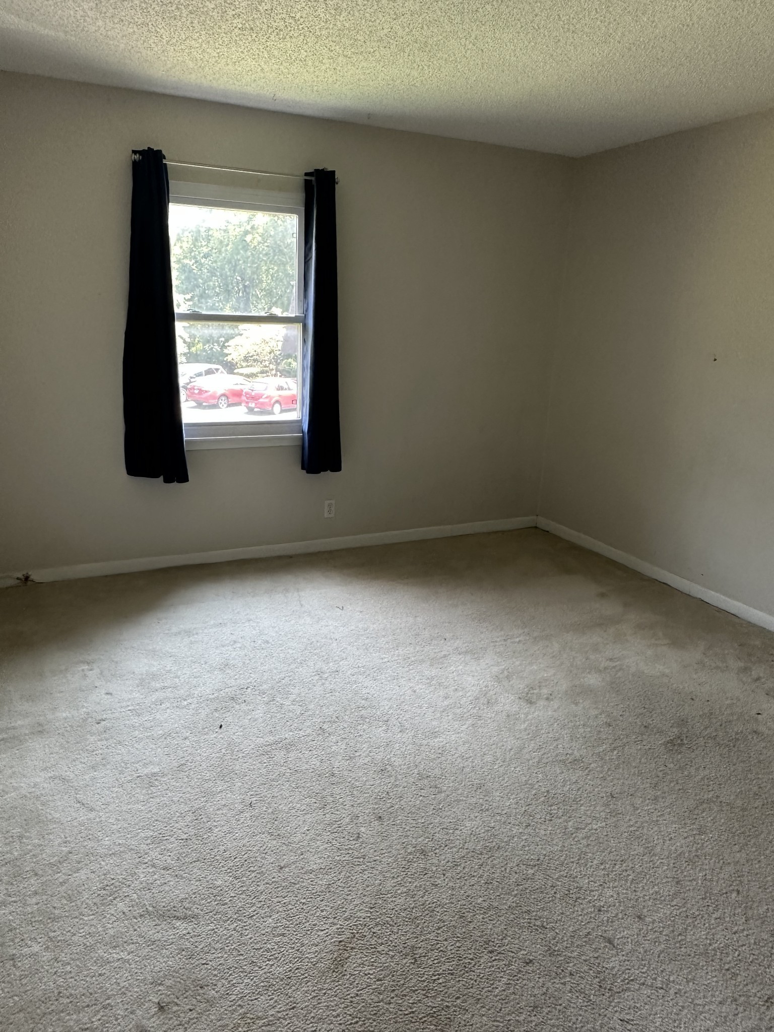2929 Selena Dr, Se Property Photo 5