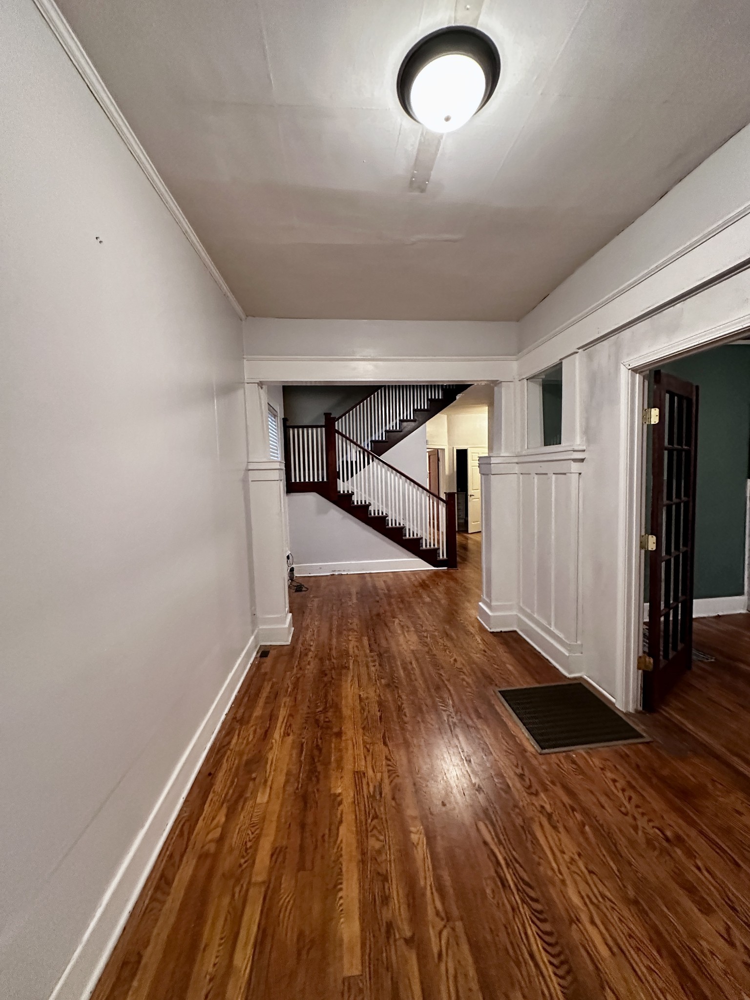 1015 Madison St Property Photo 2