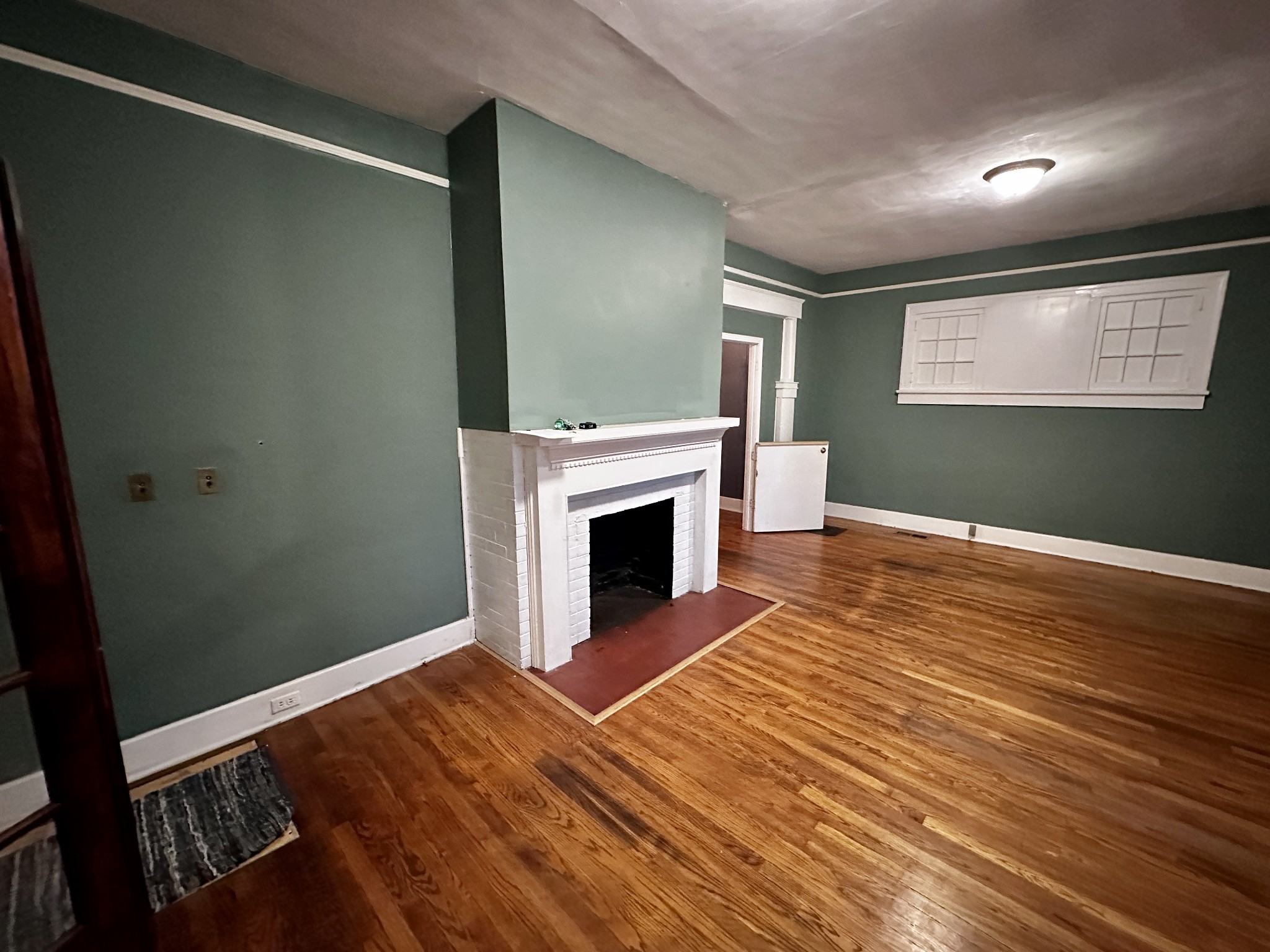 1015 Madison St Property Photo 5