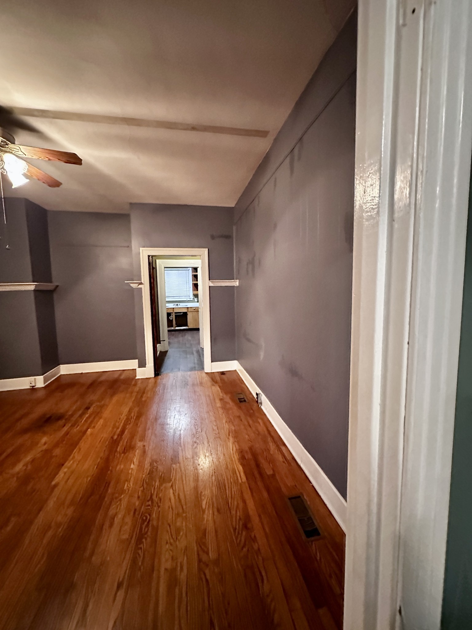 1015 Madison St Property Photo 7