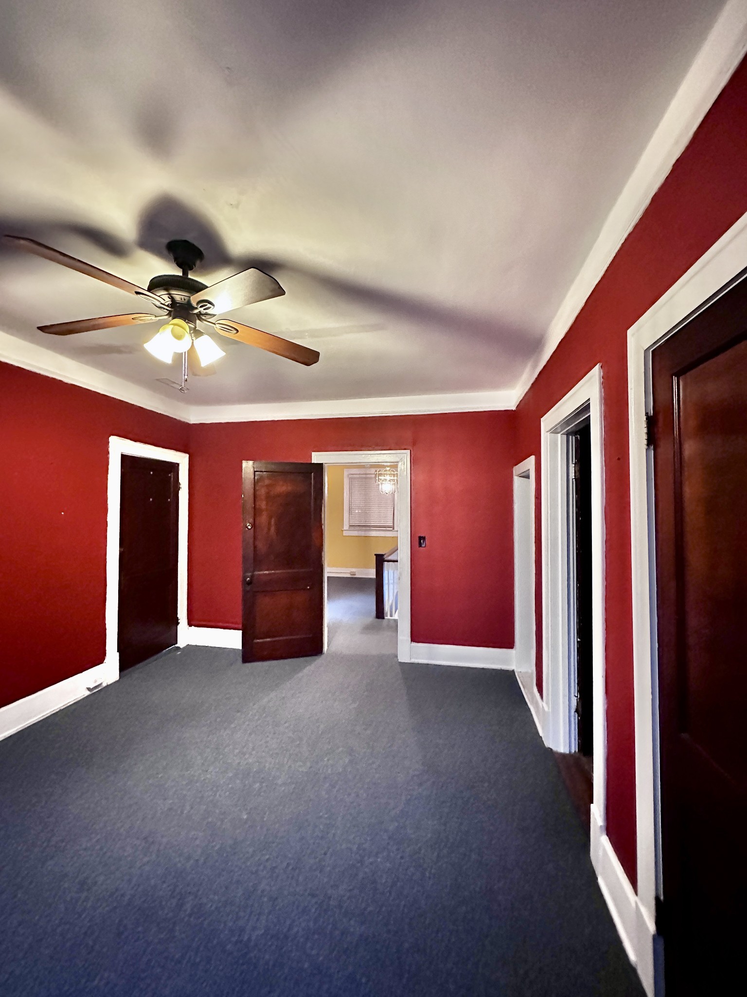 1015 Madison St Property Photo 45