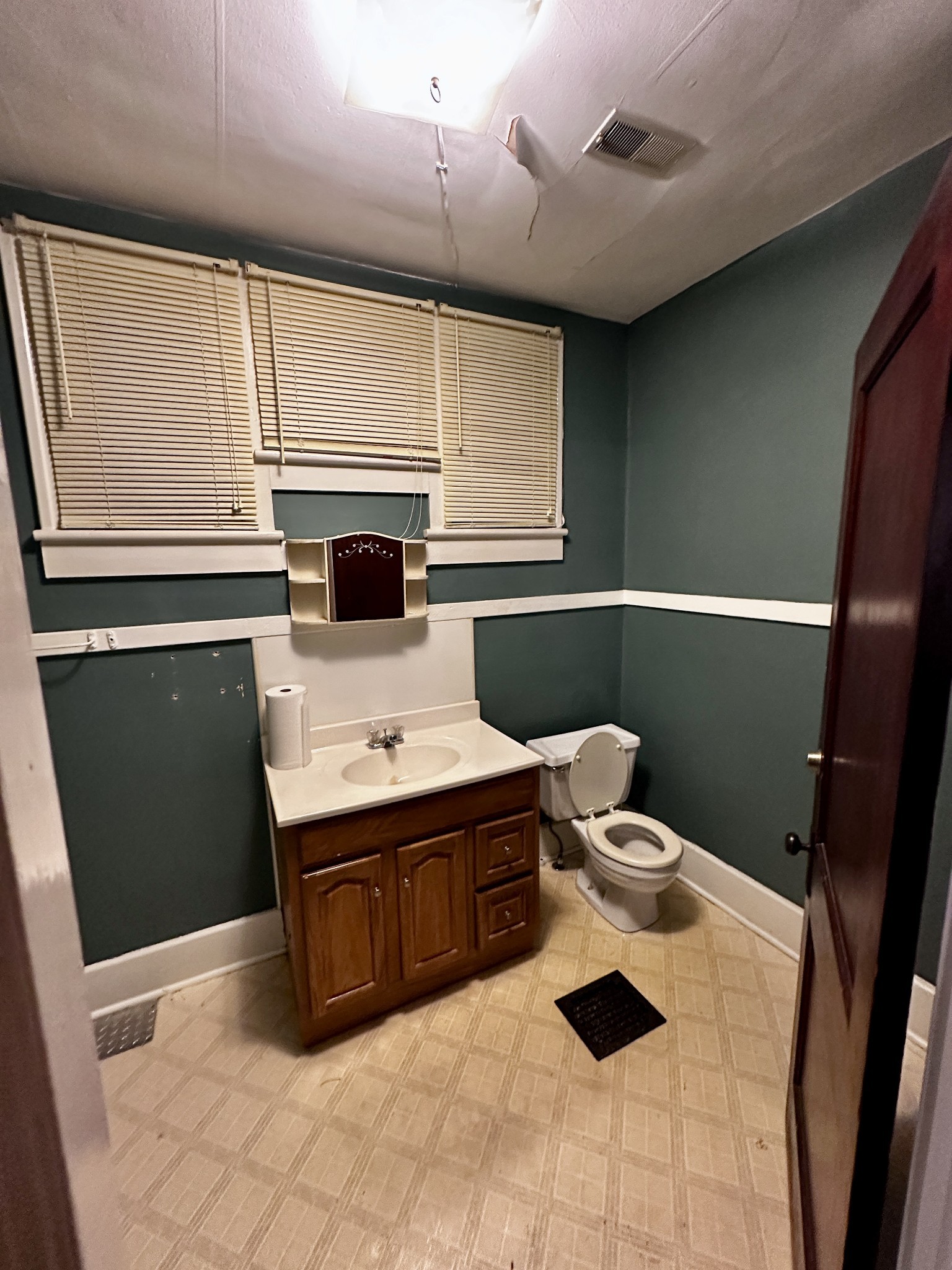 1015 Madison St Property Photo 55