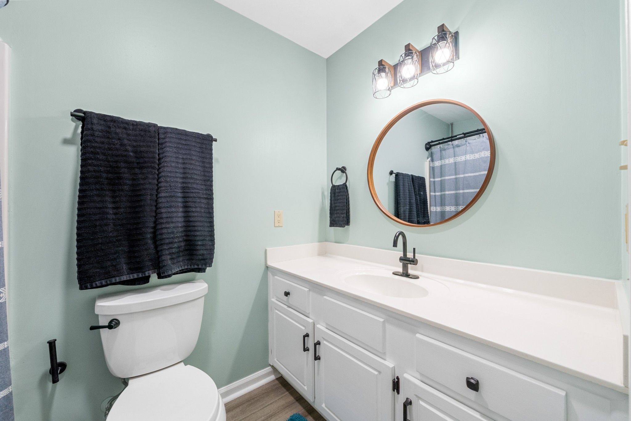 2626 Kenwood Dr Property Photo 22