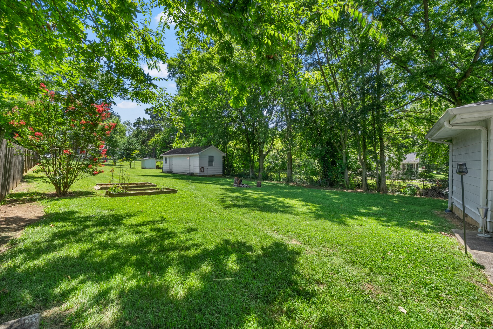 2626 Kenwood Dr Property Photo 26