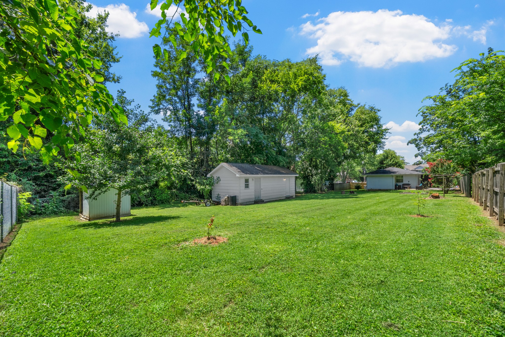2626 Kenwood Dr Property Photo 27