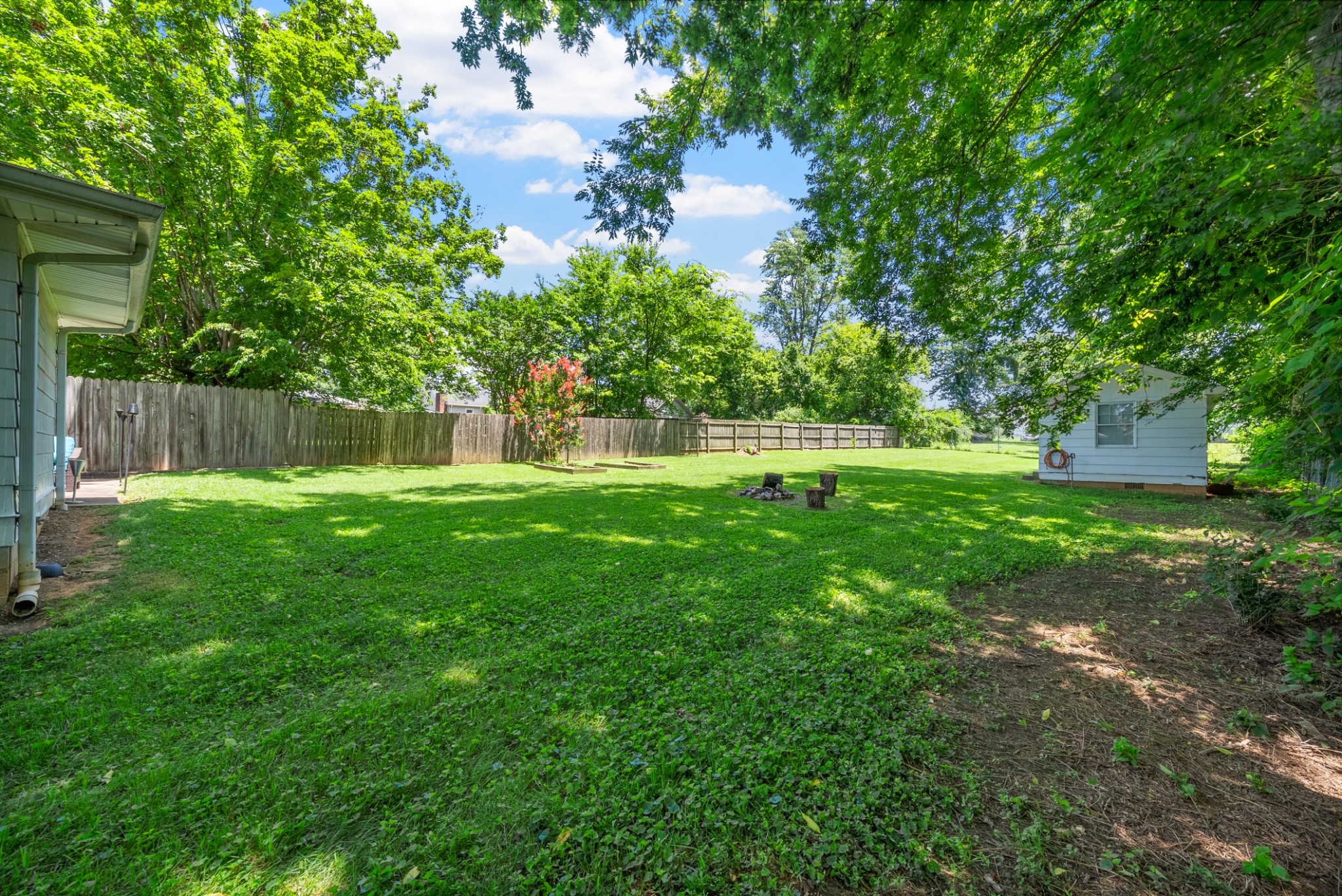2626 Kenwood Dr Property Photo 29