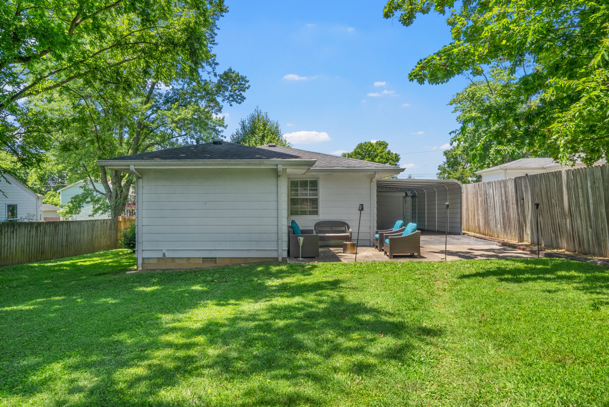 2626 Kenwood Dr Property Photo 30