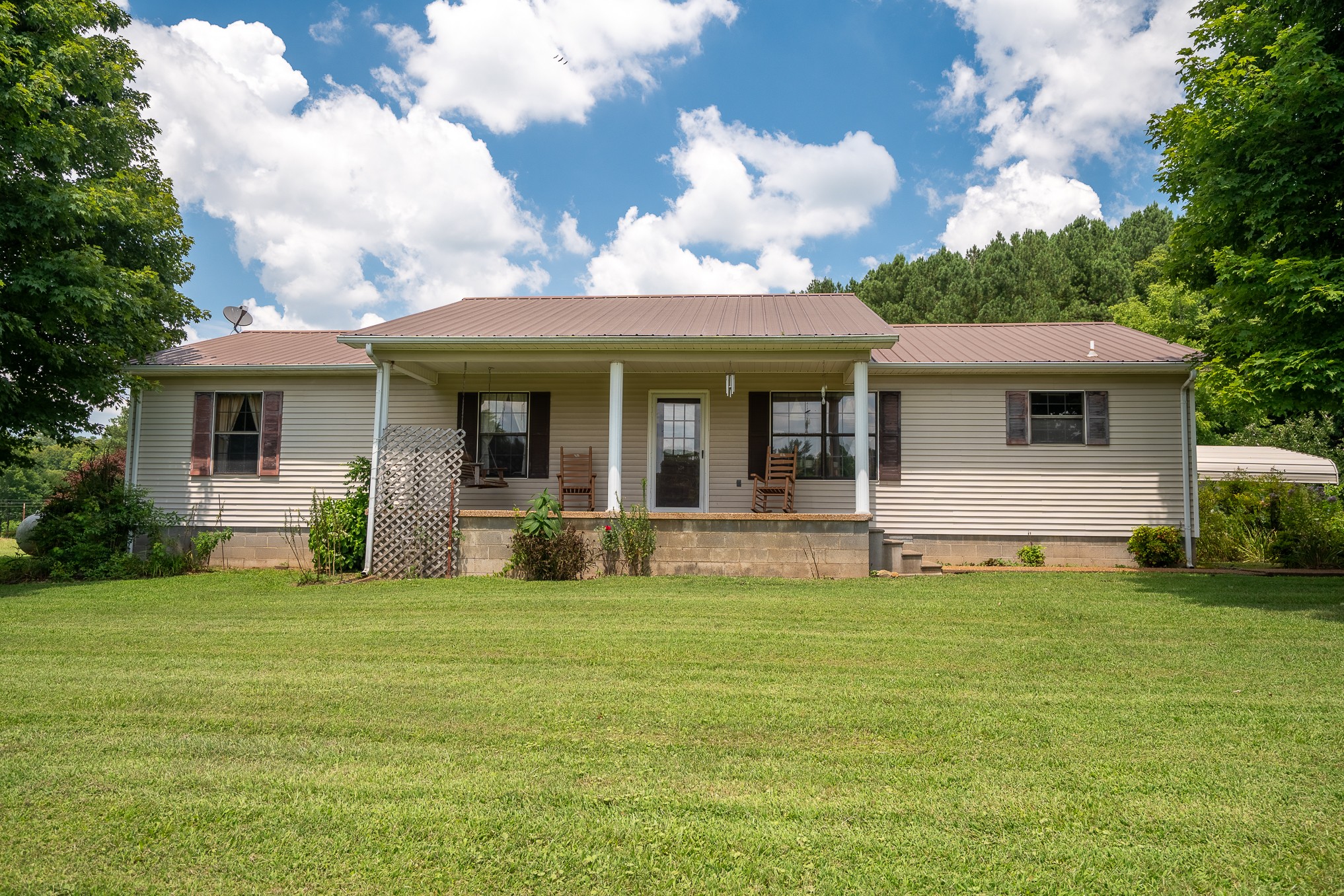 46 Brier Hill Rd Property Photo 1