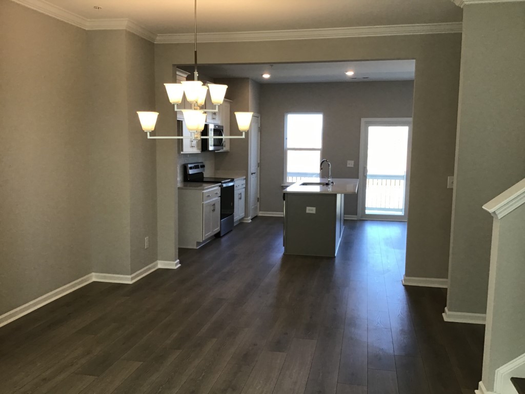 2400 Arden Village Dr Property Photo 2