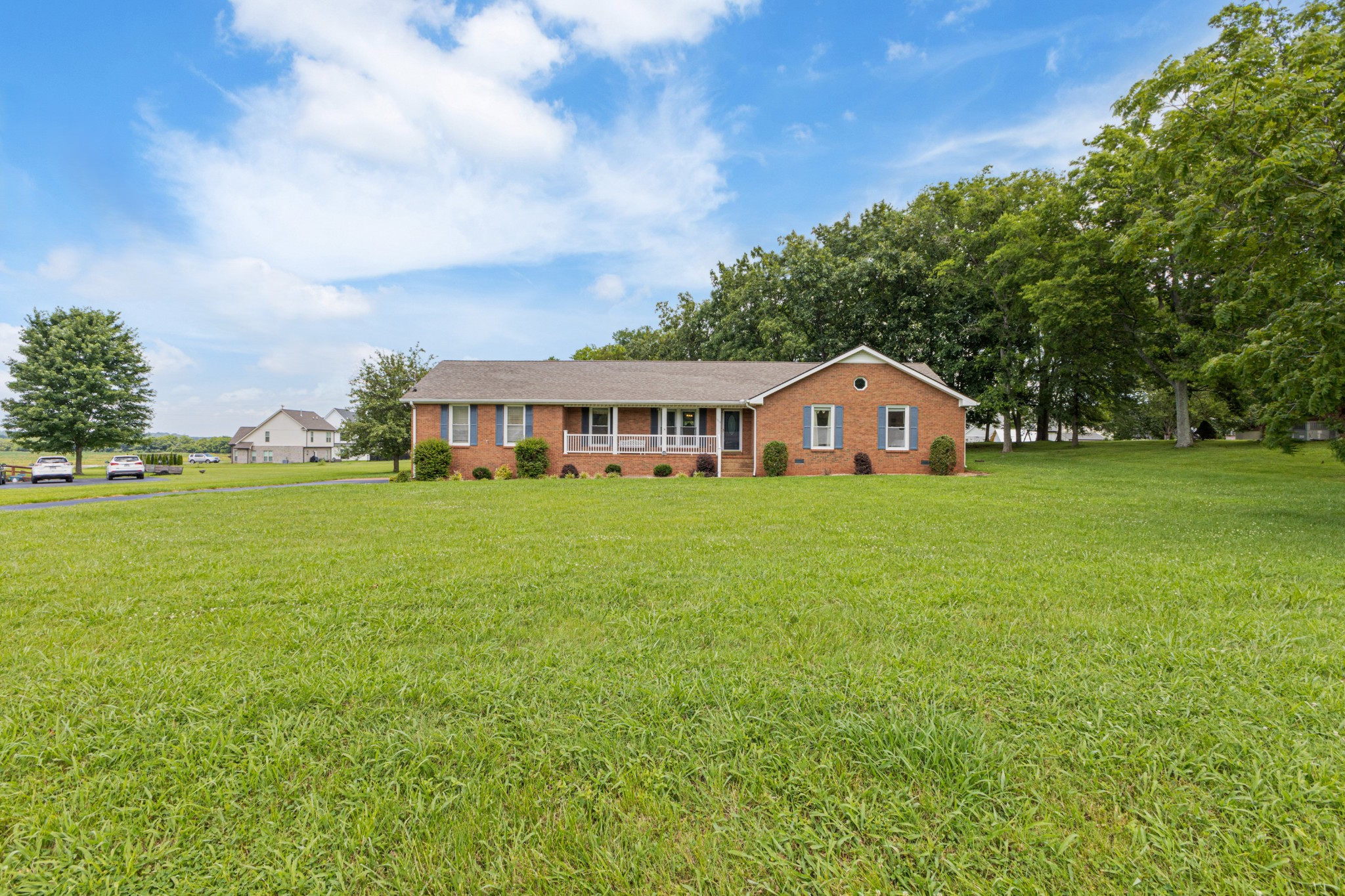 1613 Ponderosa Trl Property Photo 2
