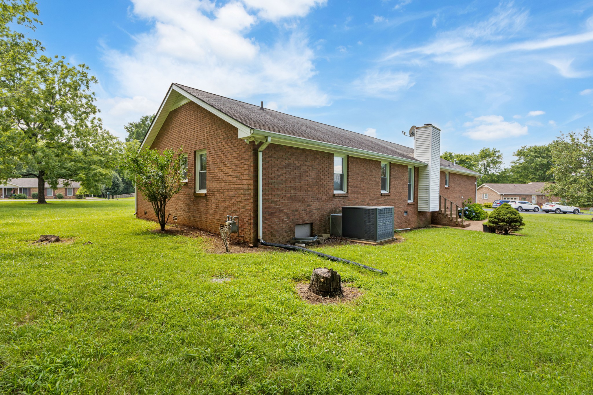 1613 Ponderosa Trl Property Photo 9