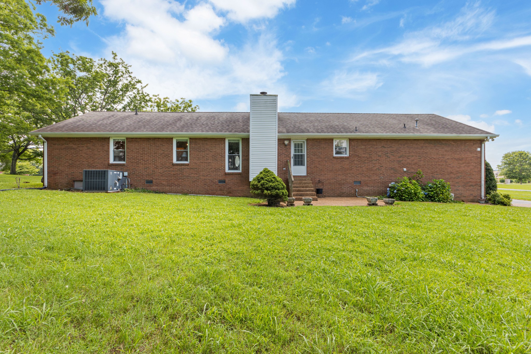 1613 Ponderosa Trl Property Photo 10
