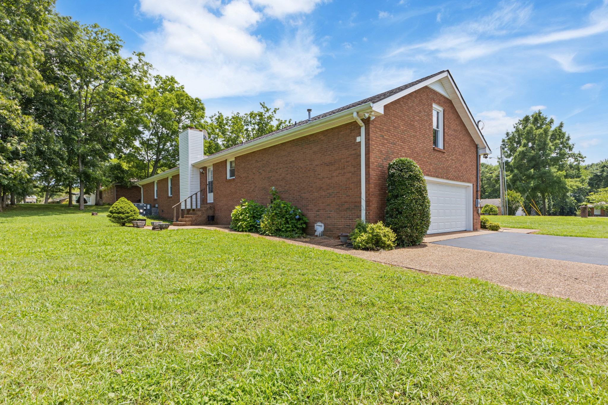1613 Ponderosa Trl Property Photo 13