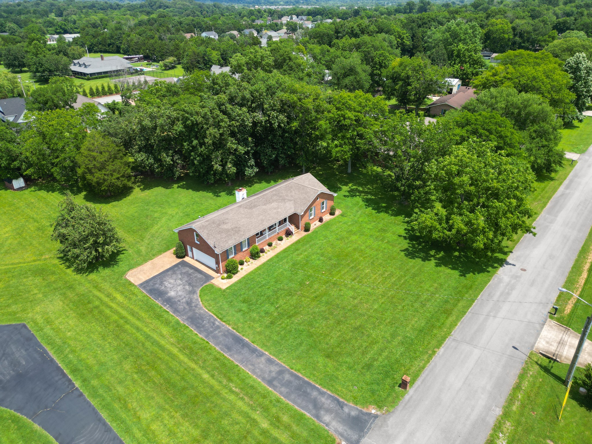 1613 Ponderosa Trl Property Photo 44