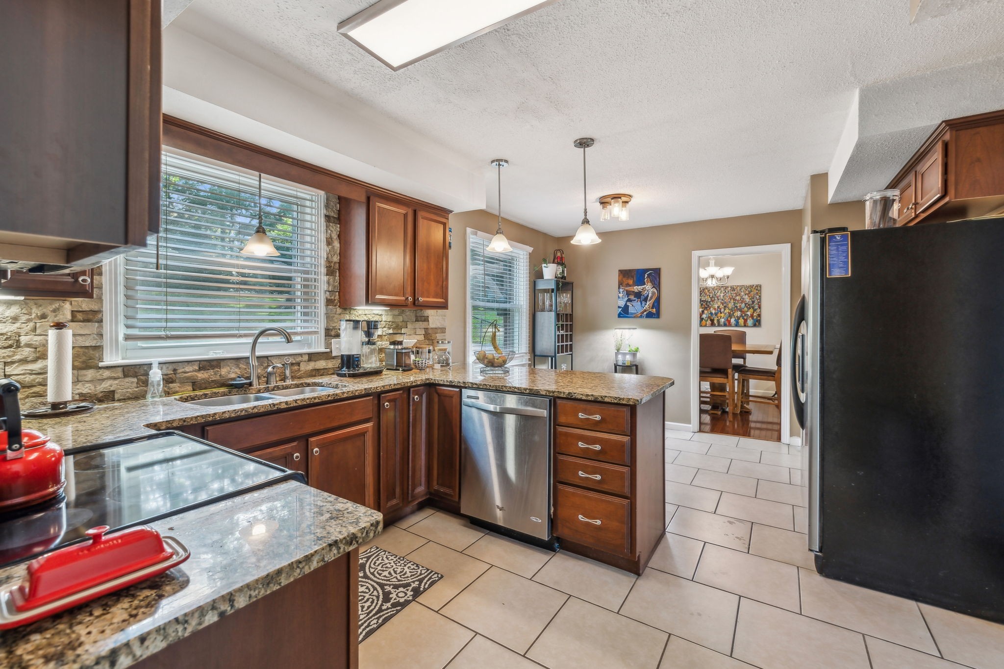109 Cloverdale Ct Property Photo 19