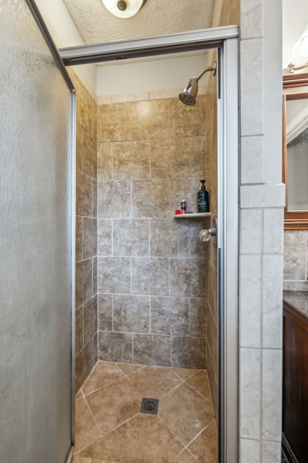 109 Cloverdale Ct Property Photo 25