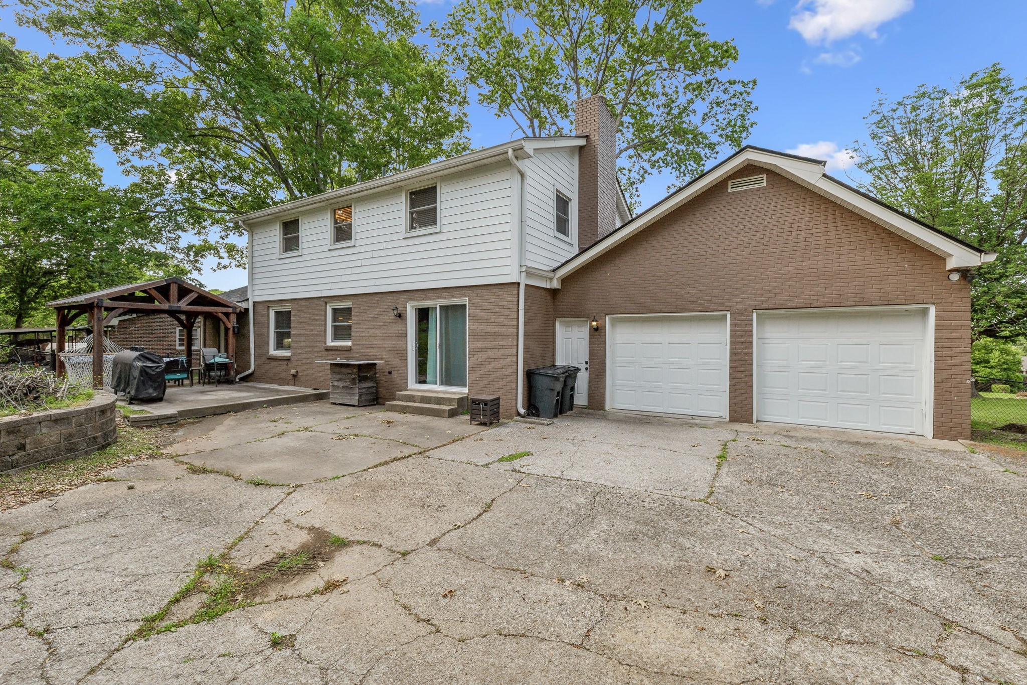109 Cloverdale Ct Property Photo 35