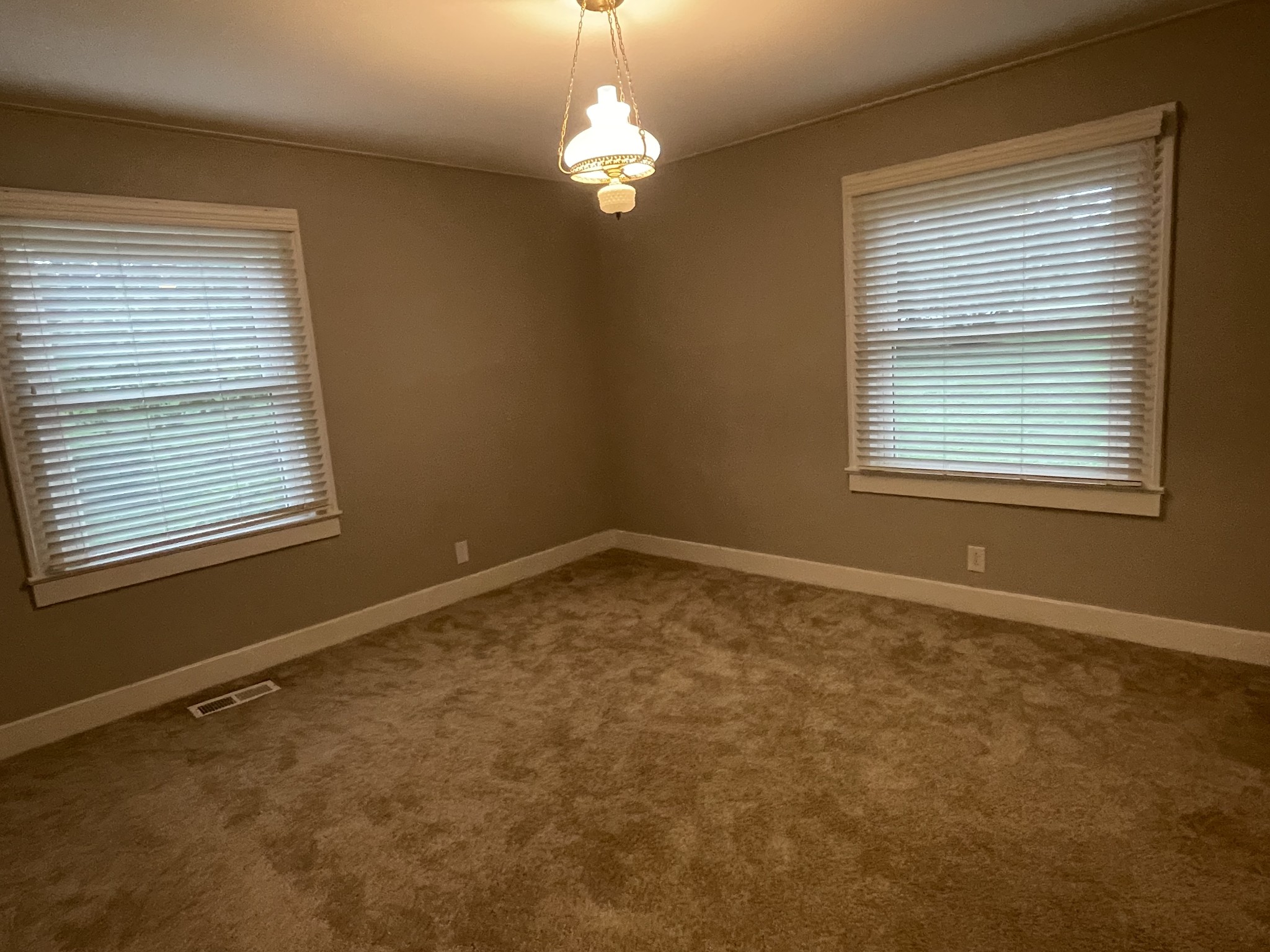 4467 Highway 431, N Property Photo 37