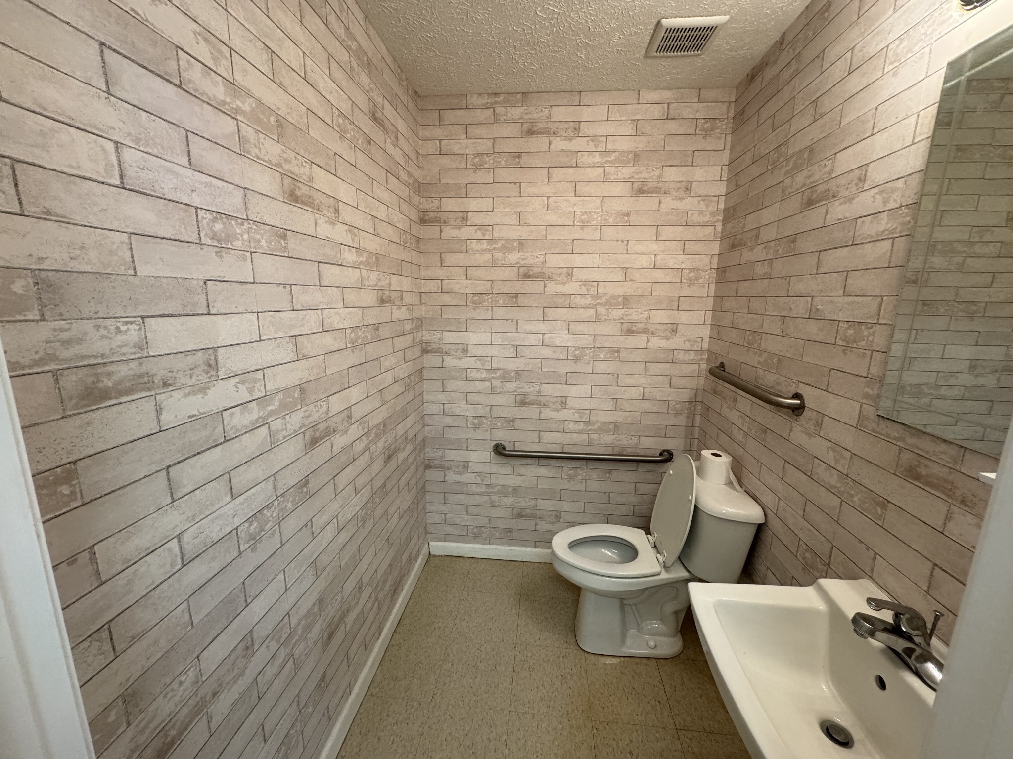 7650 E Gum Rd Property Photo 8