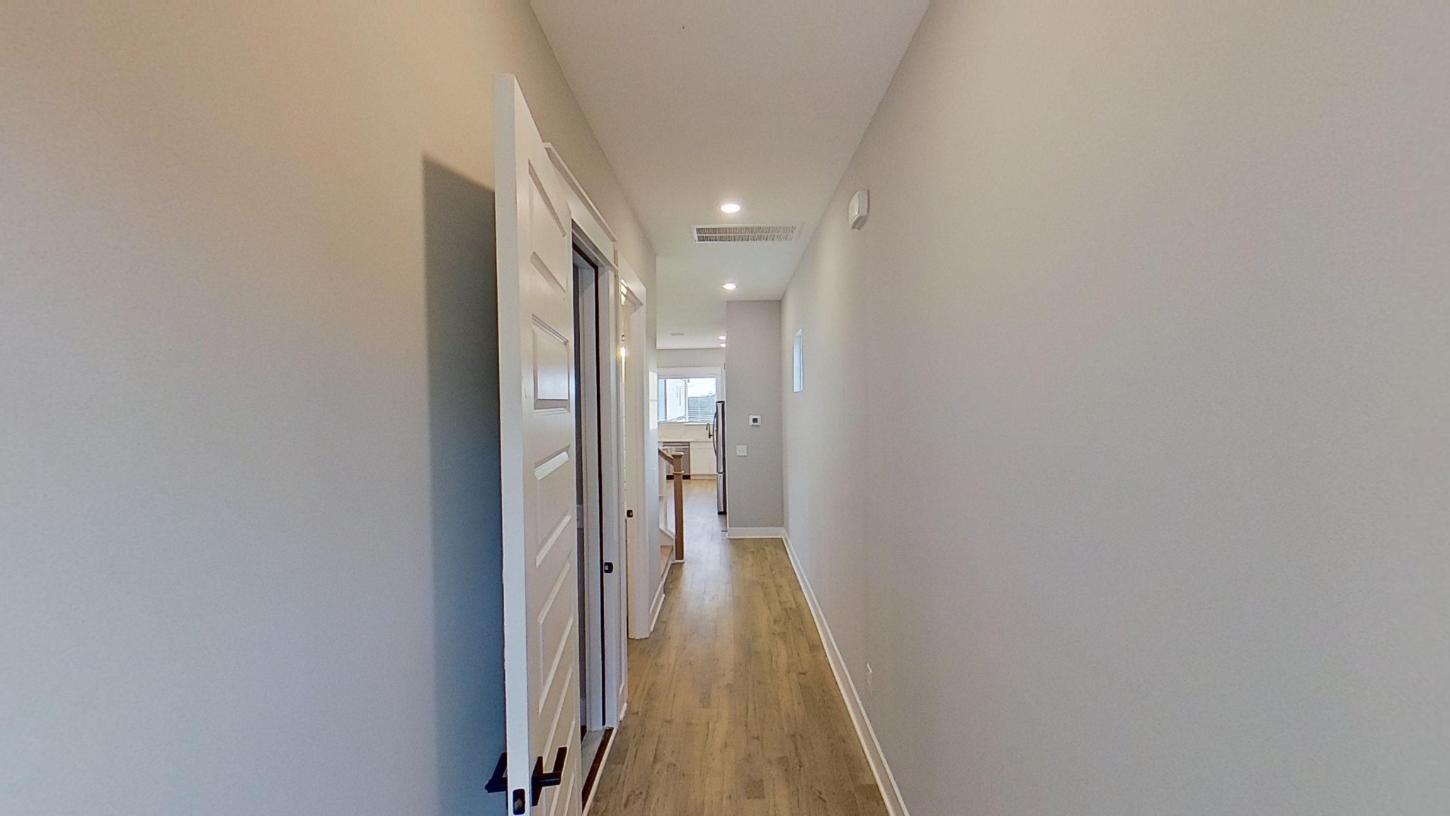 661 Gustaf Dr Property Photo 10