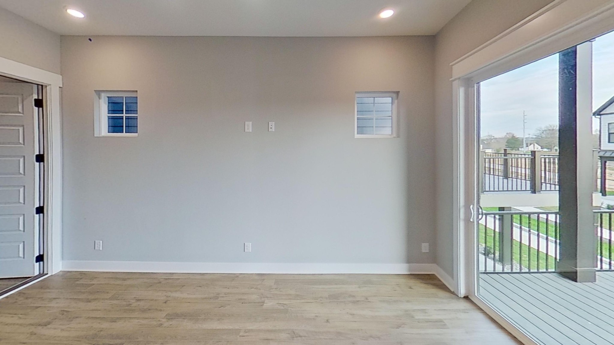 661 Gustaf Dr Property Photo 14