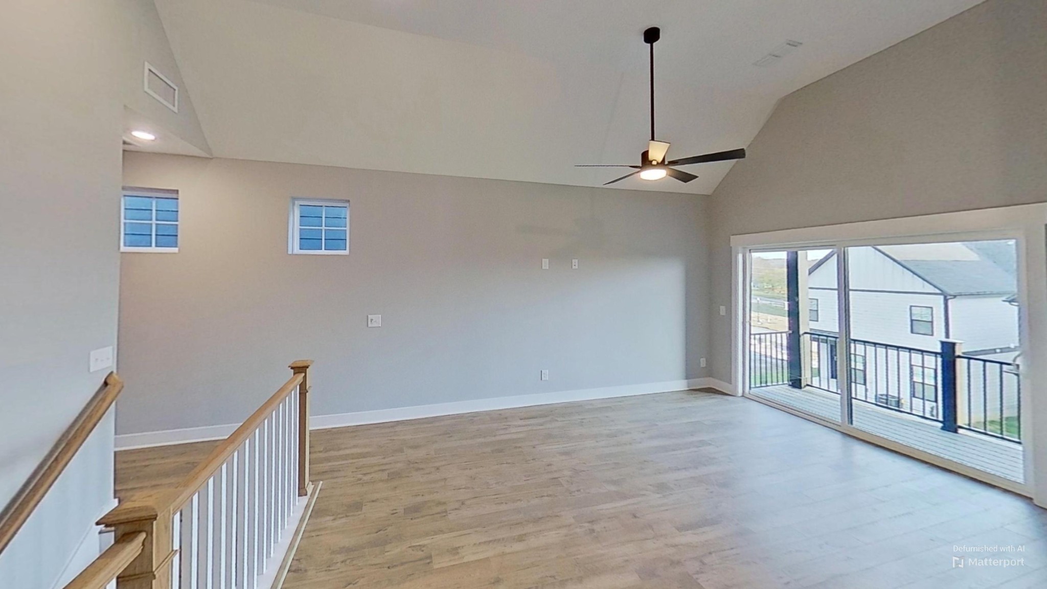 661 Gustaf Dr Property Photo 17
