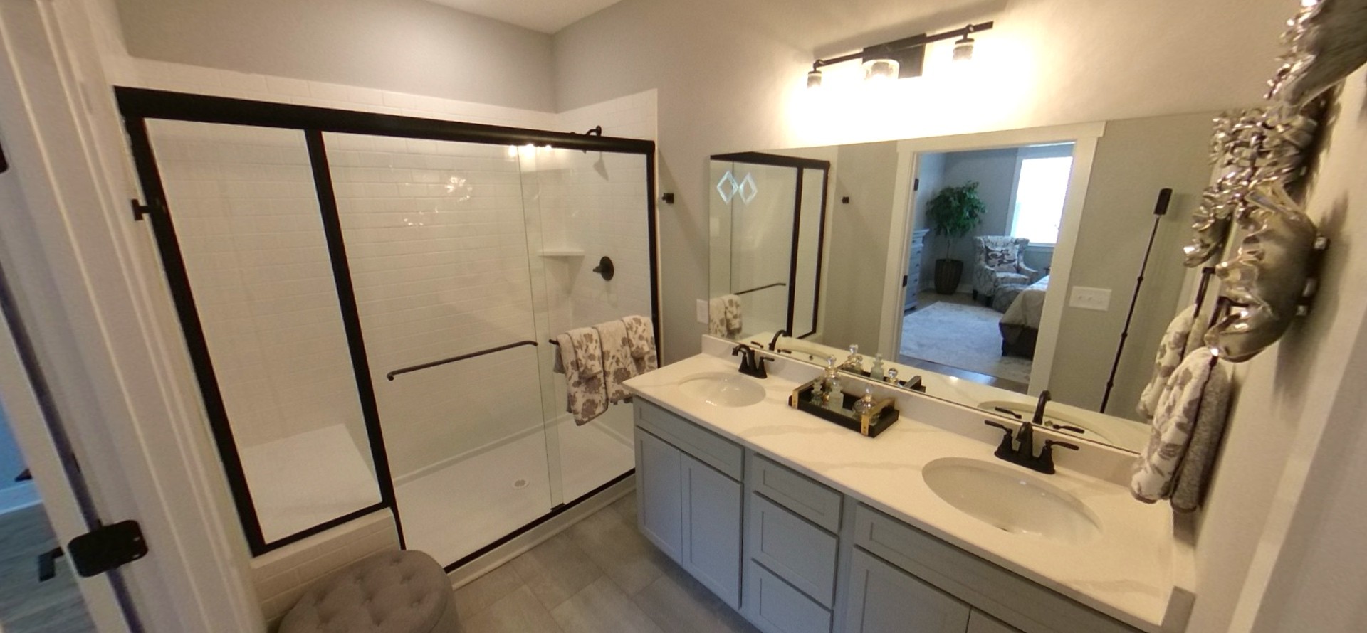661 Gustaf Dr Property Photo 28