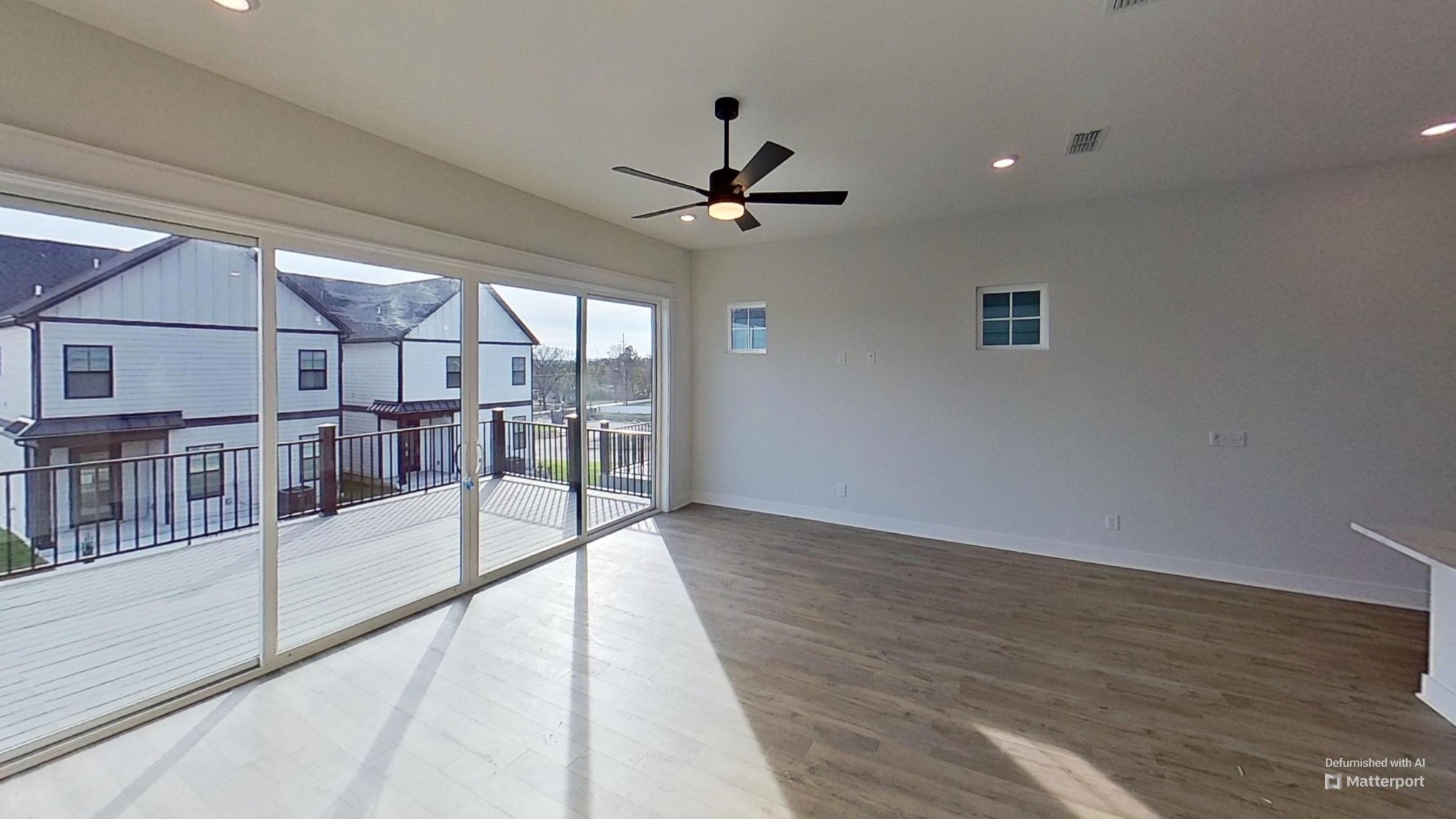 657 Gustaf Dr Property Photo 6