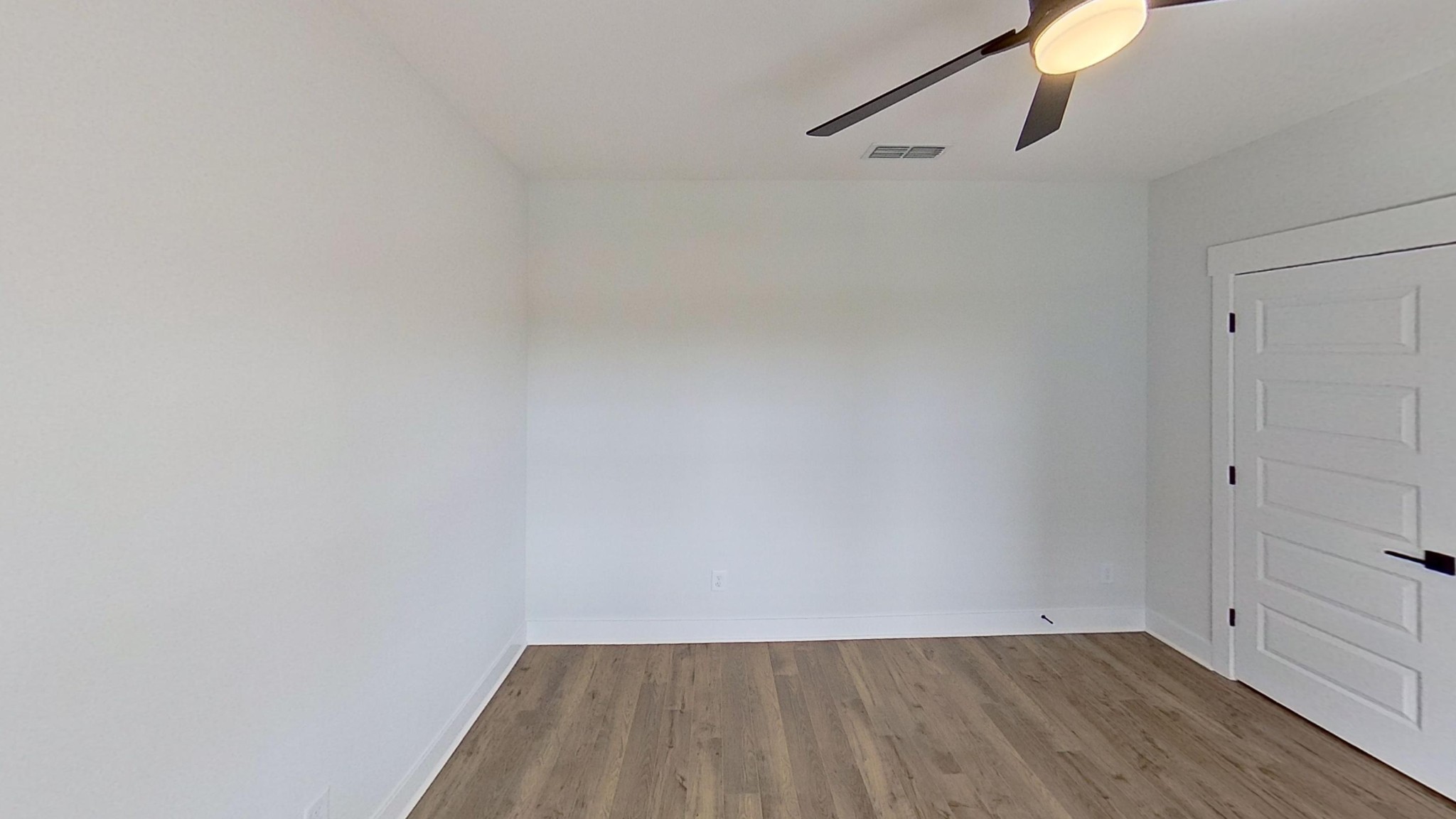 657 Gustaf Dr Property Photo 22