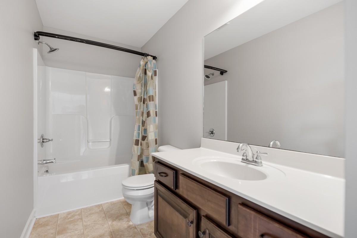 1073 Lillian Ln Property Photo 35