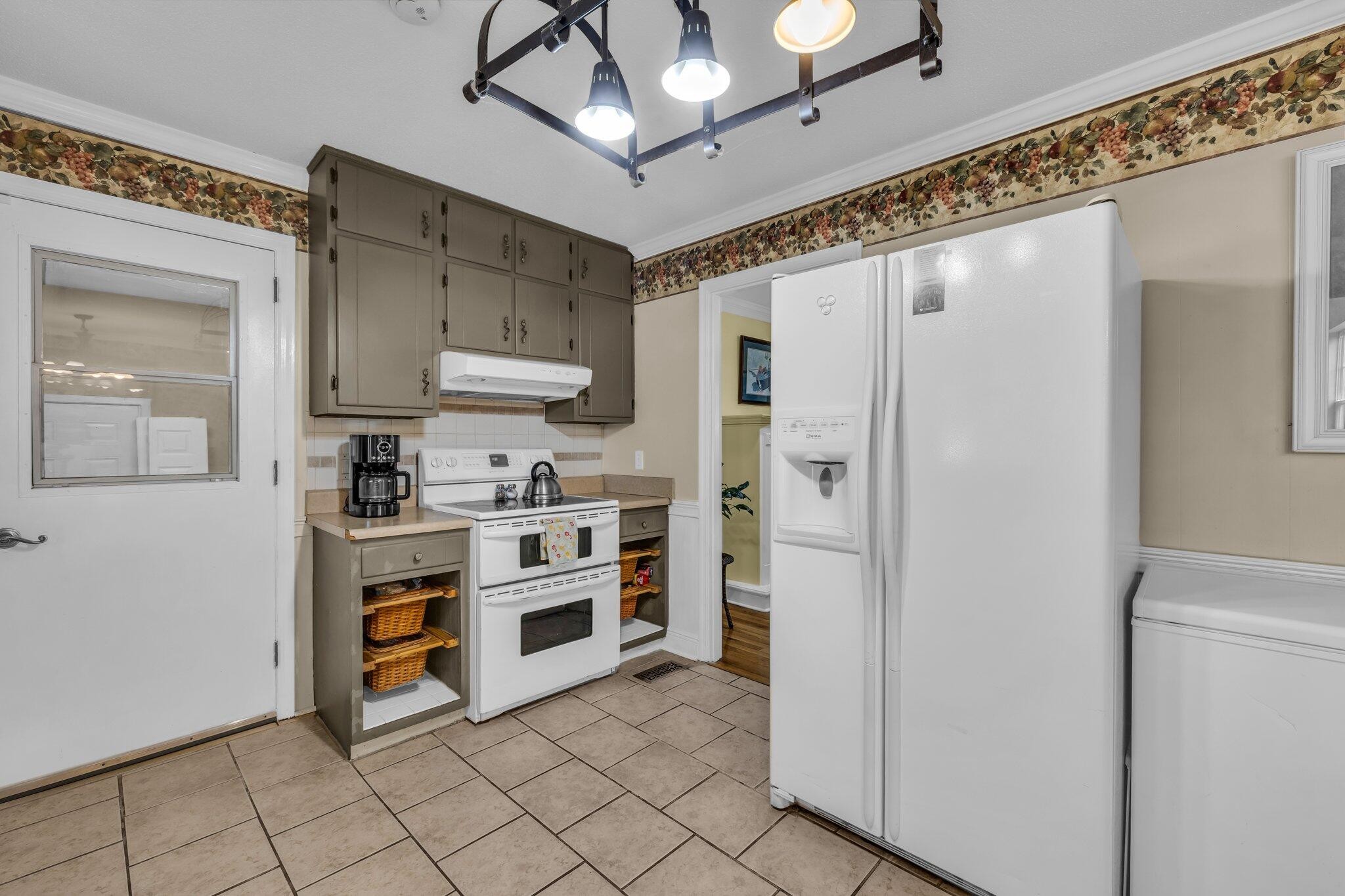 1235 Northern Court Property Photo 12